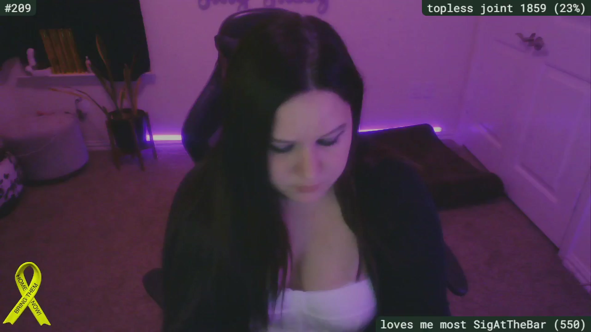 Gallery image thumbnail from SassySarah94's myfreecams stream on, 01/12/2025, 05:15 image 8 of 20