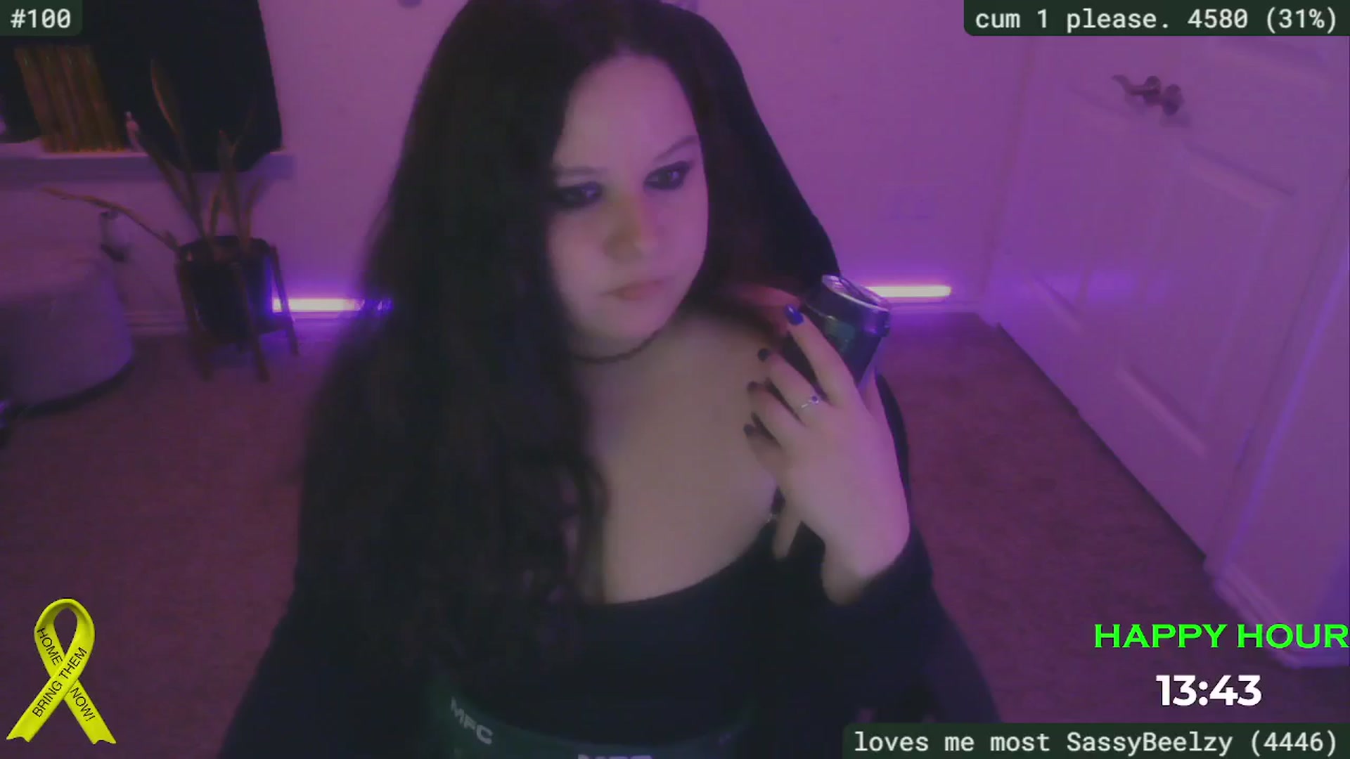 Gallery image thumbnail from SassySarah94's myfreecams stream on, 01/16/2025, 05:25 image 4 of 20