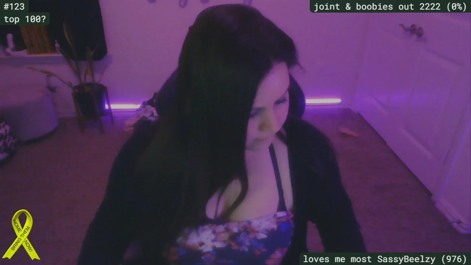 Gallery image thumbnail from SassySarah94's myfreecams stream on, 01/19/2025, 07:58 image 5 of 20