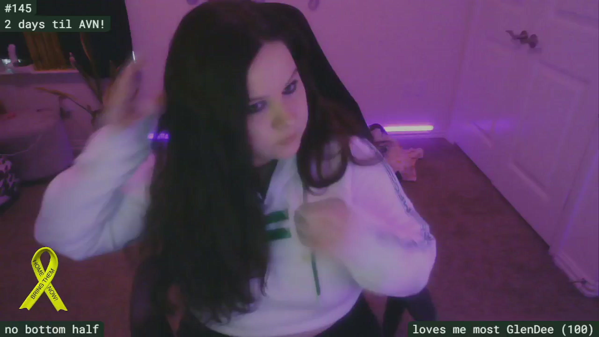 Gallery image thumbnail from SassySarah94's myfreecams stream on, 01/21/2025, 23:13 image 7 of 20