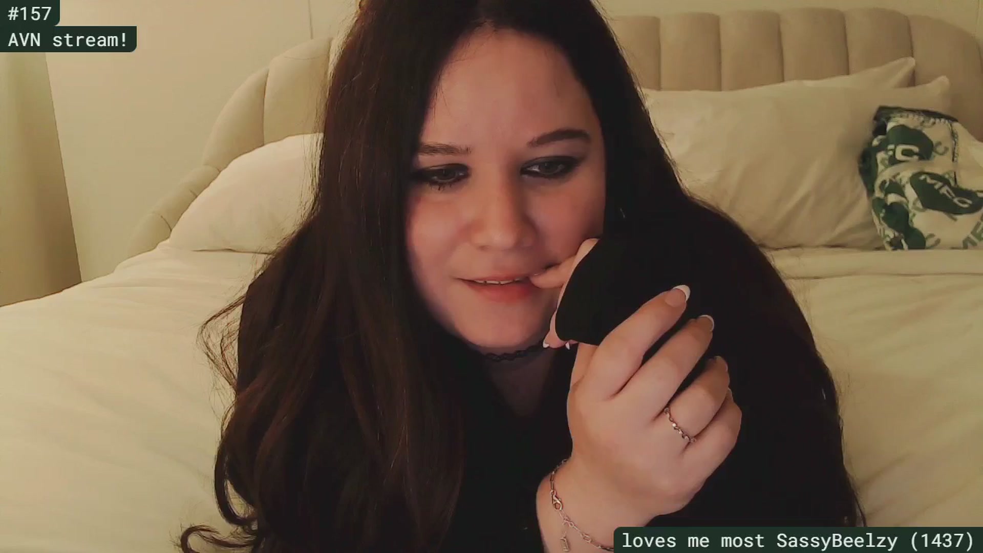 Gallery image thumbnail from SassySarah94's myfreecams stream on, 01/24/2025, 04:35 image 7 of 20