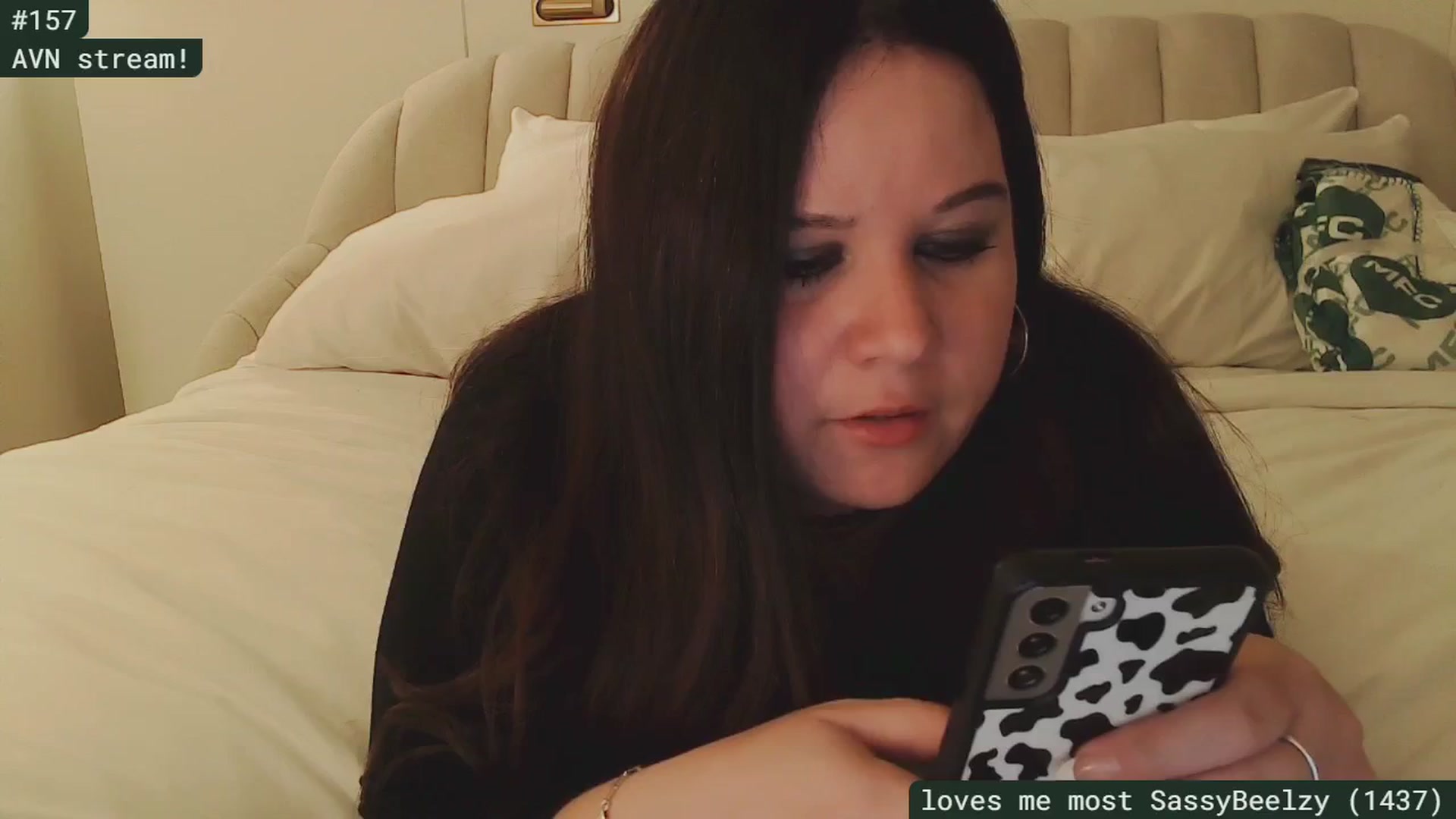 Gallery image thumbnail from SassySarah94's myfreecams stream on, 01/24/2025, 04:35 image 8 of 20