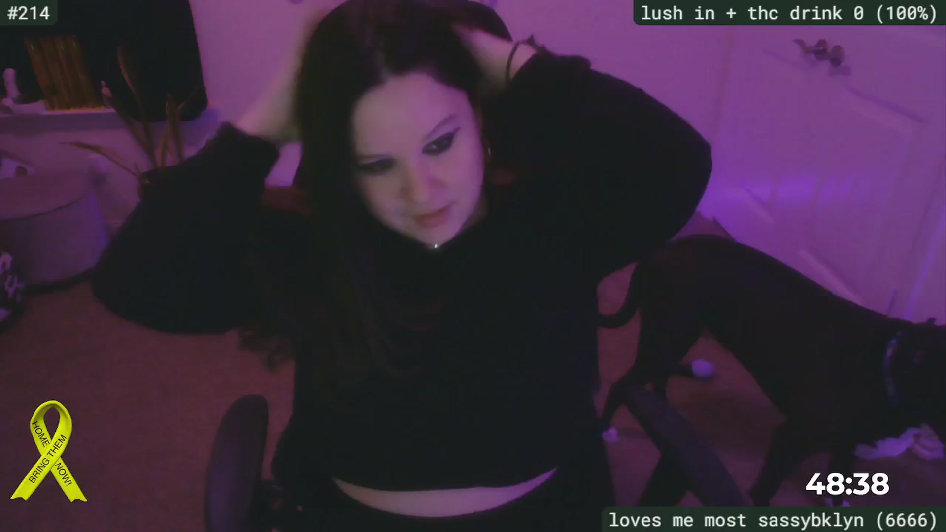 Gallery image thumbnail from SassySarah94's myfreecams stream on, 02/01/2025, 04:22 image 17 of 20