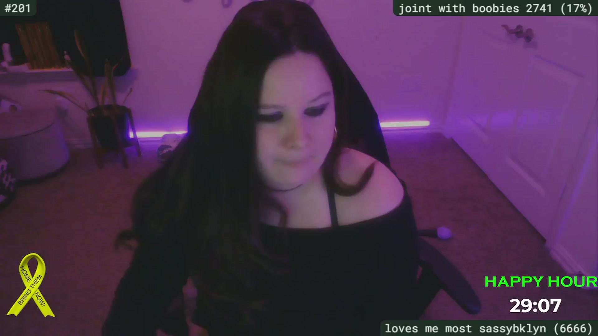 Gallery image thumbnail from SassySarah94's myfreecams stream on, 02/01/2025, 06:42 image 7 of 20