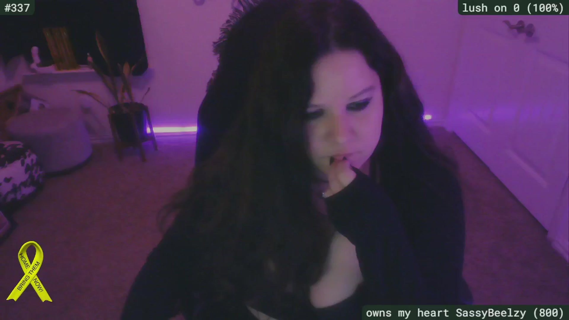 Gallery image thumbnail from SassySarah94's myfreecams stream on, 02/06/2025, 05:28 image 12 of 20