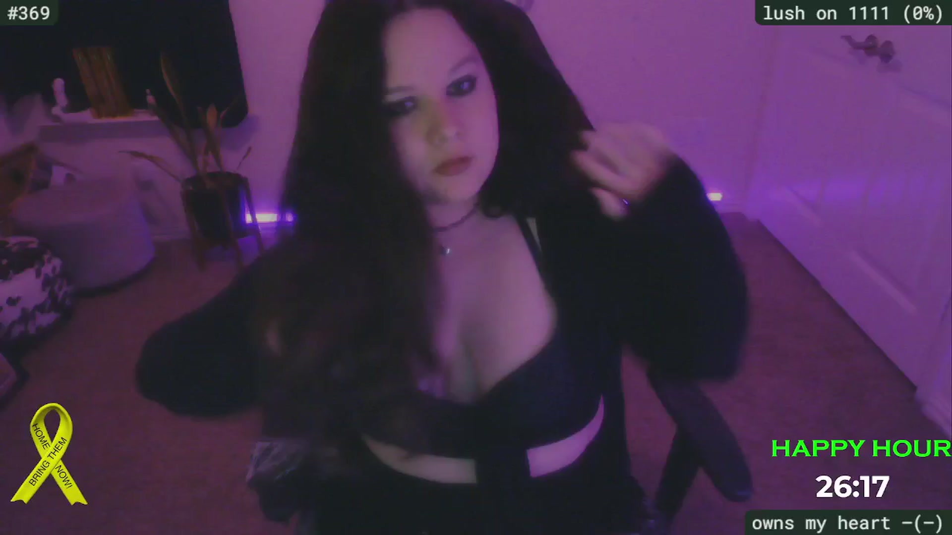Gallery image thumbnail from SassySarah94's myfreecams stream on, 02/06/2025, 05:28 image 2 of 20