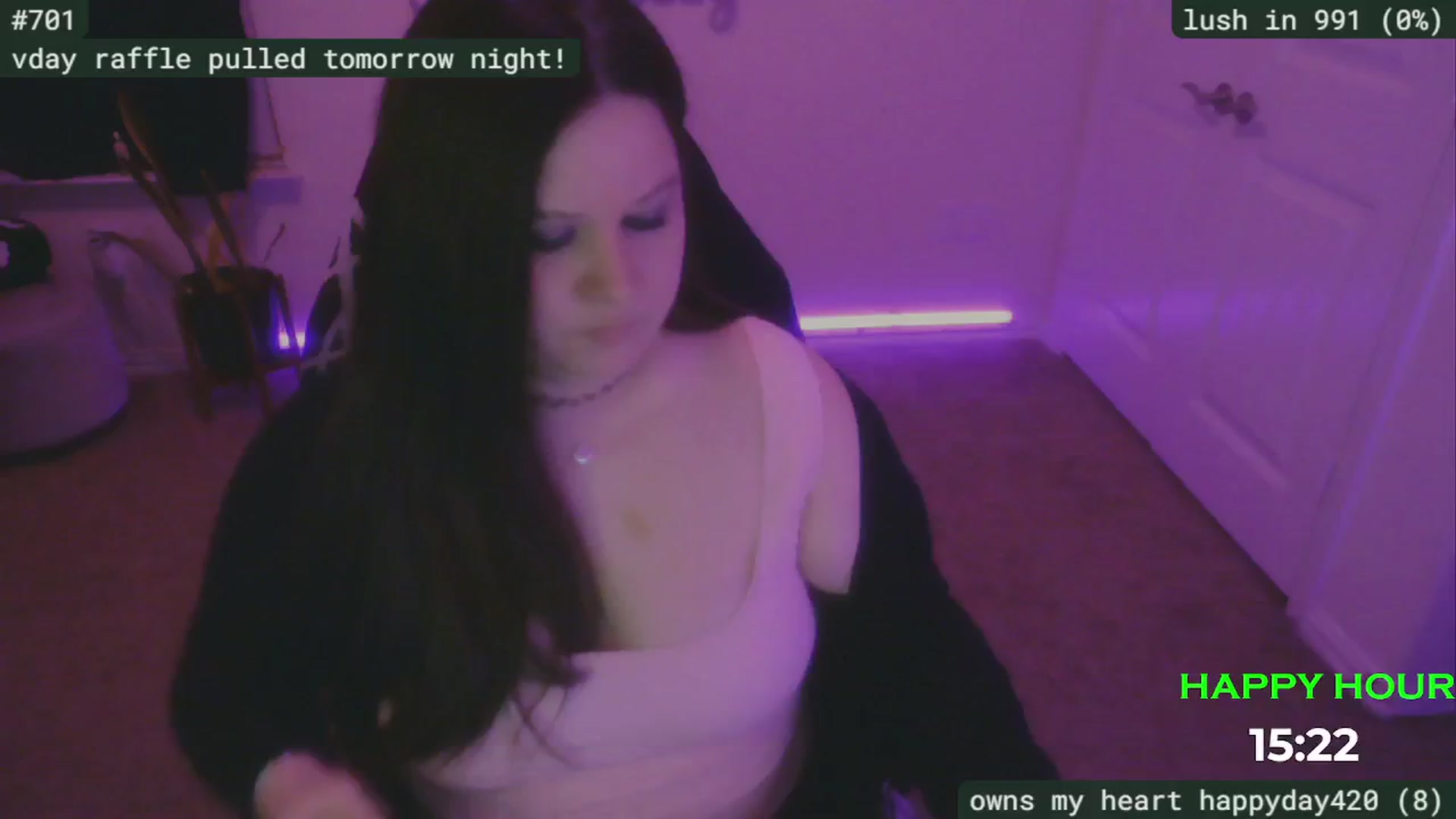 Gallery image thumbnail from SassySarah94's myfreecams stream on, 02/13/2025, 04:45 image 7 of 20
