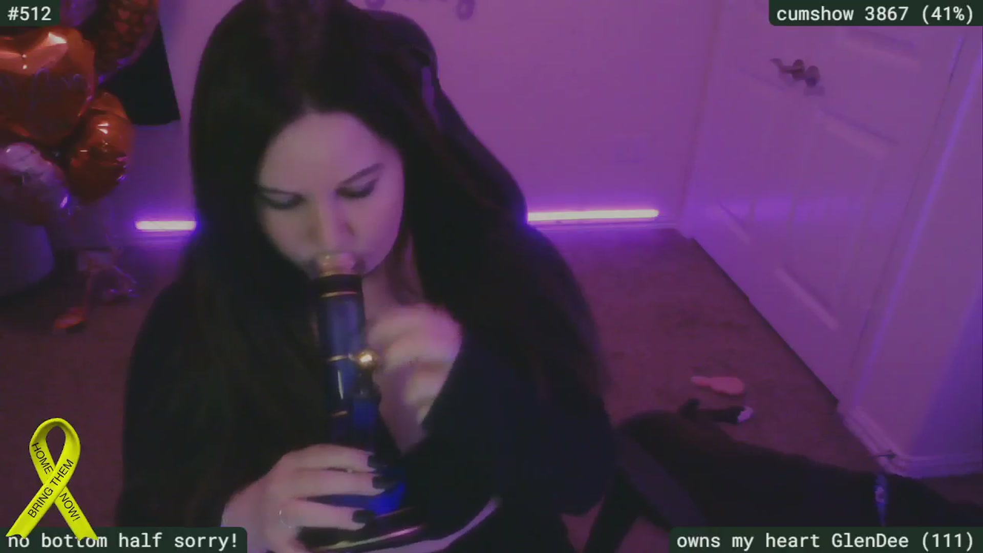 Gallery image thumbnail from SassySarah94's myfreecams stream on, 02/19/2025, 21:46 image 18 of 20