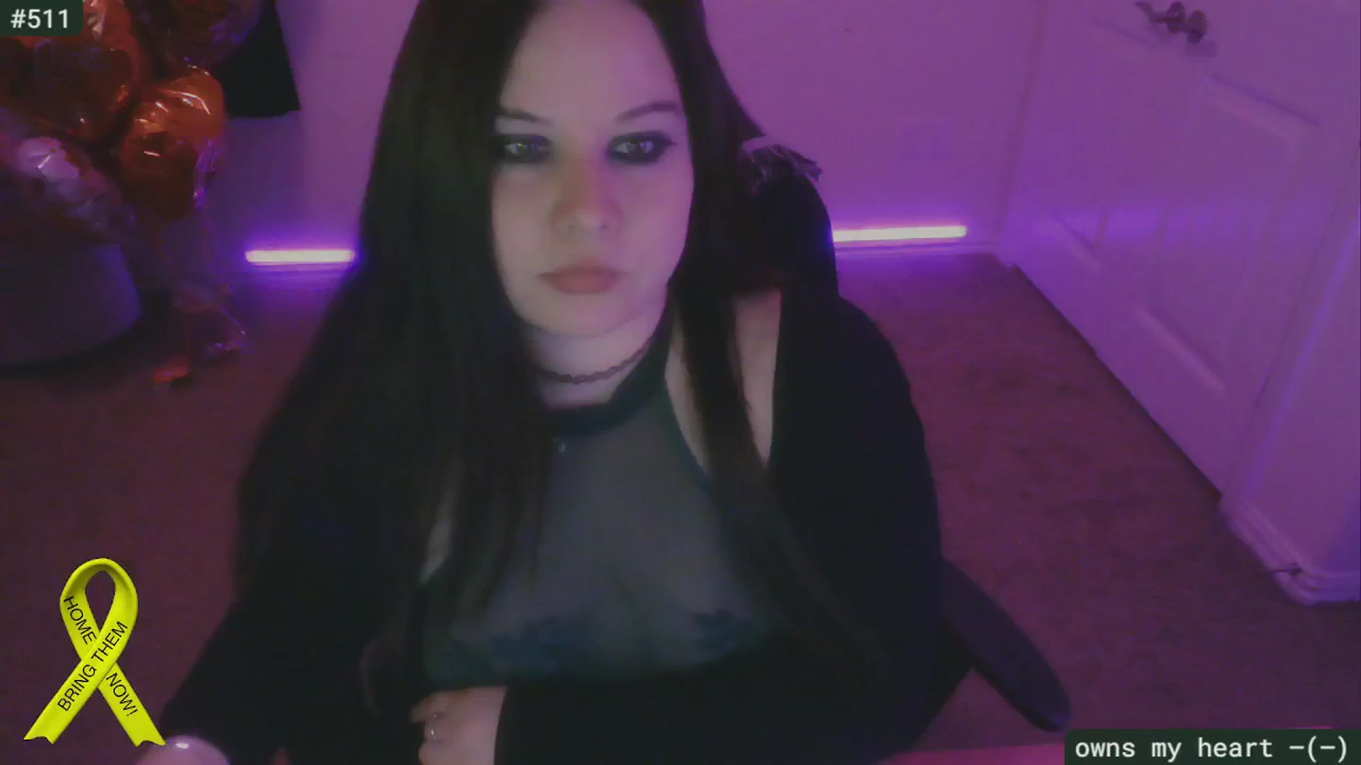 Gallery image thumbnail from SassySarah94's myfreecams stream on, 02/20/2025, 04:21 image 16 of 20