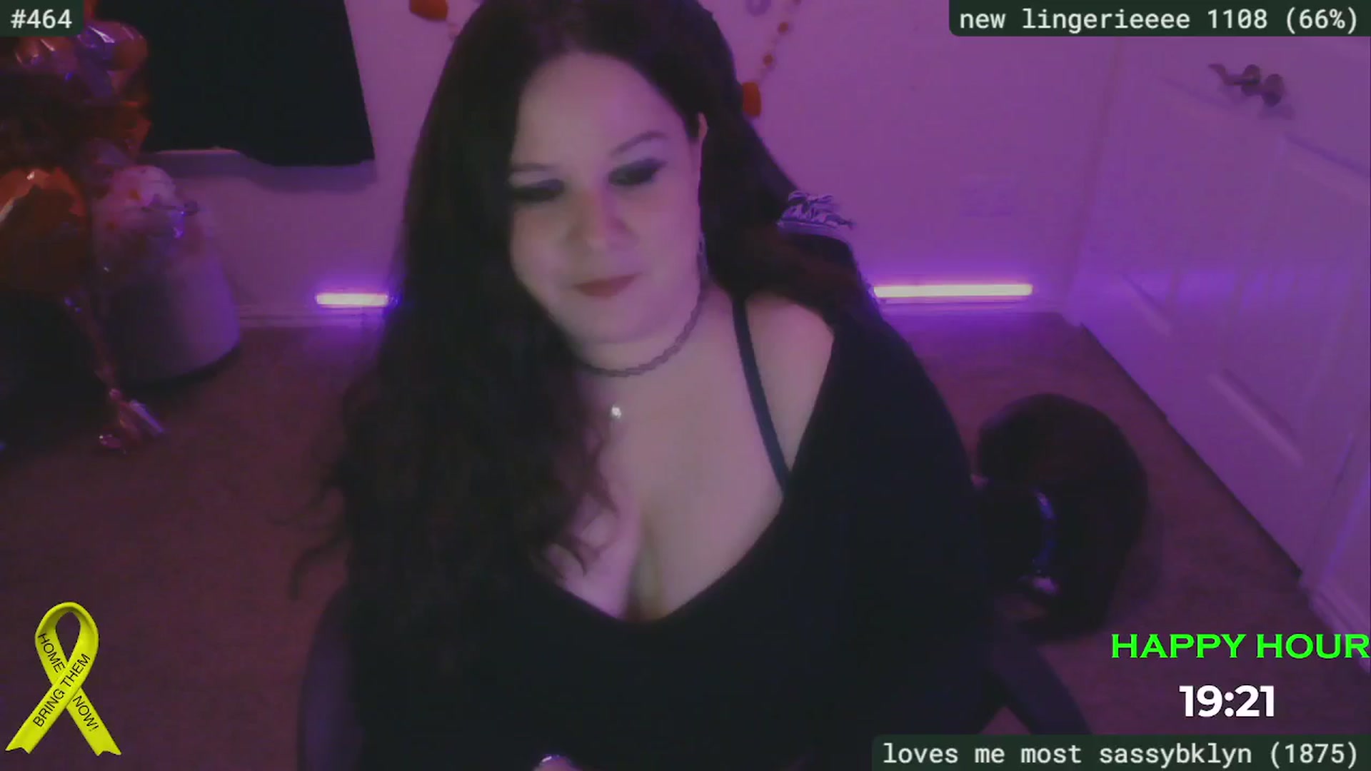 Gallery image thumbnail from SassySarah94's myfreecams stream on, 02/24/2025, 02:04 image 18 of 20