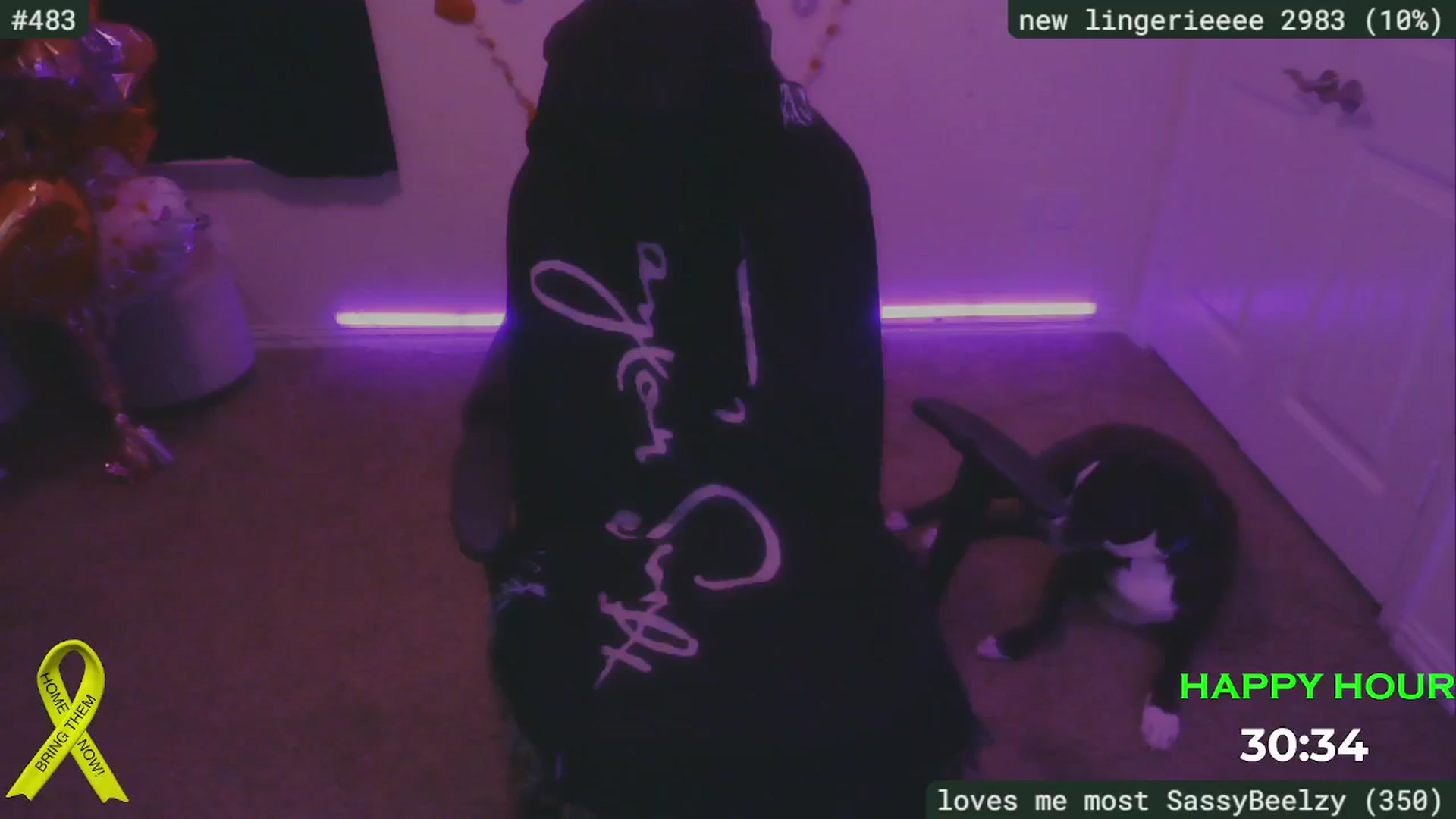Gallery image thumbnail from SassySarah94's myfreecams stream on, 02/24/2025, 02:04 image 14 of 20
