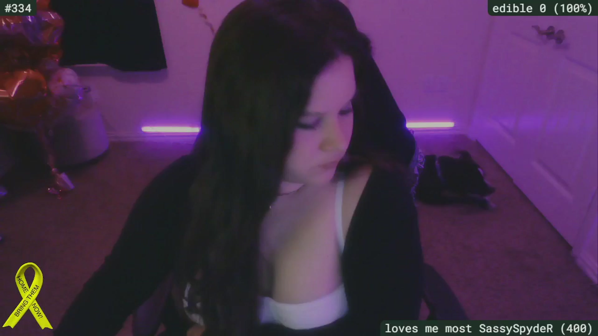 Gallery image thumbnail from SassySarah94's myfreecams stream on, 02/26/2025, 05:37 image 5 of 20