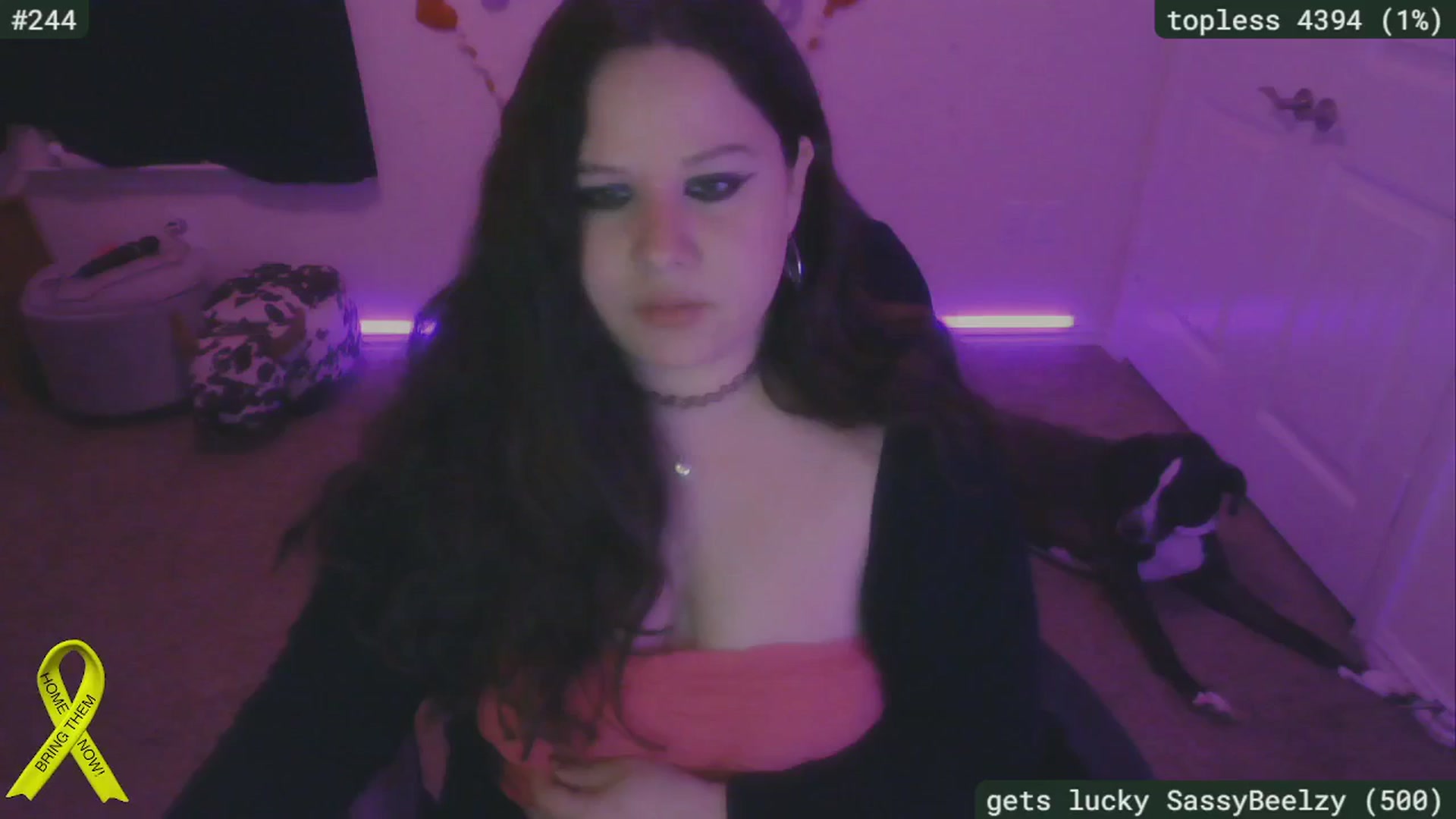 Gallery image thumbnail from SassySarah94's myfreecams stream on, 03/04/2025, 04:54 image 6 of 20