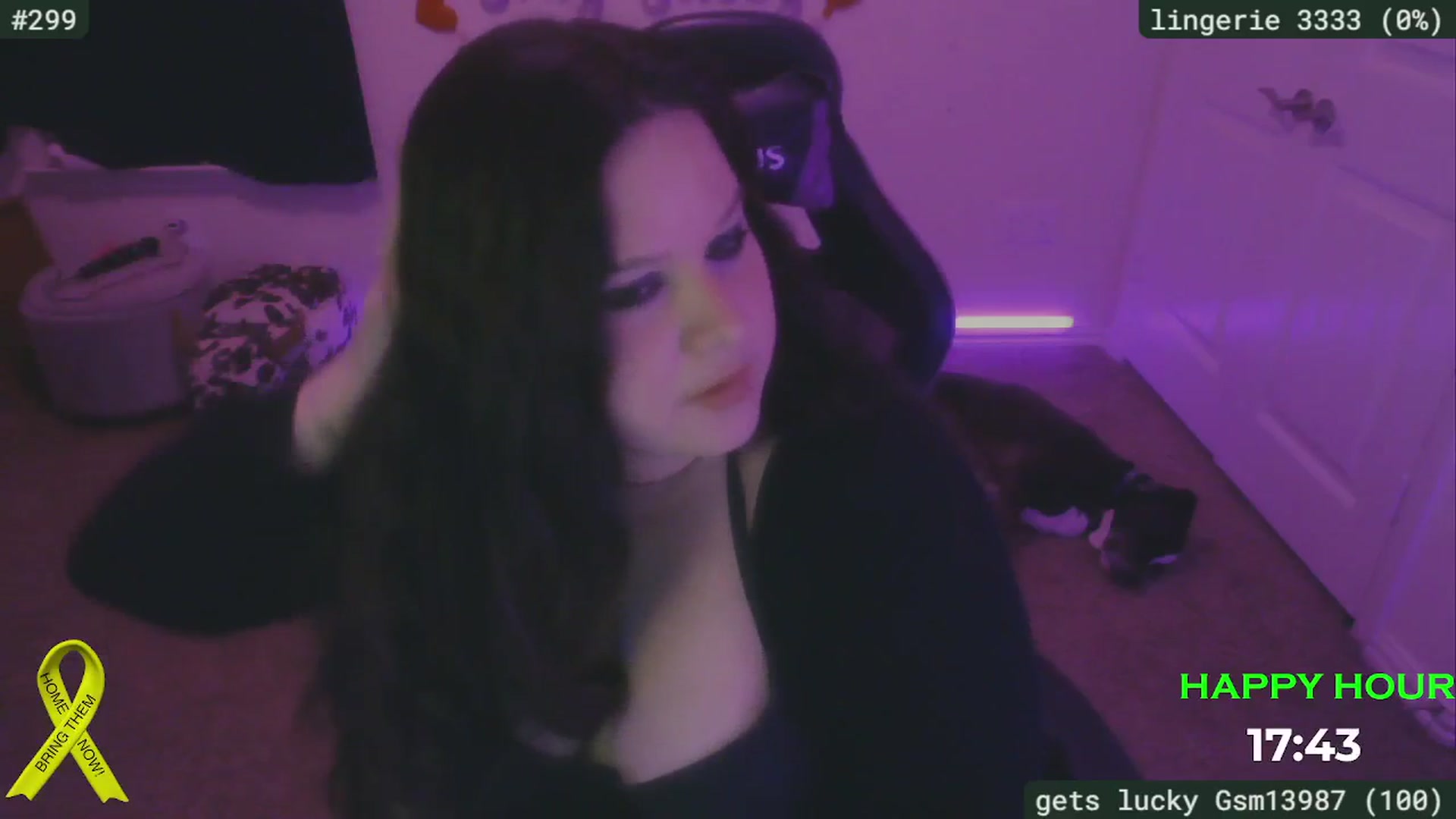 Gallery image thumbnail from SassySarah94's myfreecams stream on, 03/05/2025, 03:23 image 19 of 20