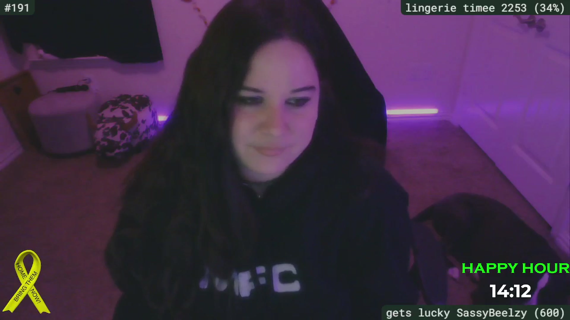 Gallery image thumbnail from SassySarah94's myfreecams stream on, 03/06/2025, 05:24 image 12 of 20