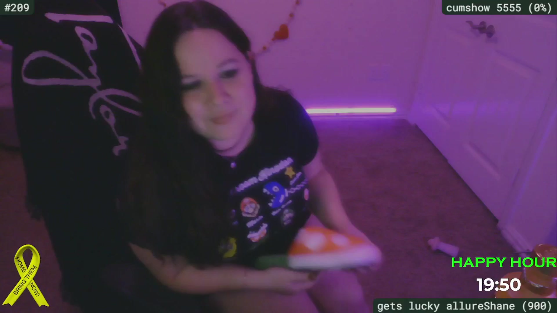 Gallery image thumbnail from SassySarah94's myfreecams stream on, 03/11/2025, 05:28 image 14 of 20