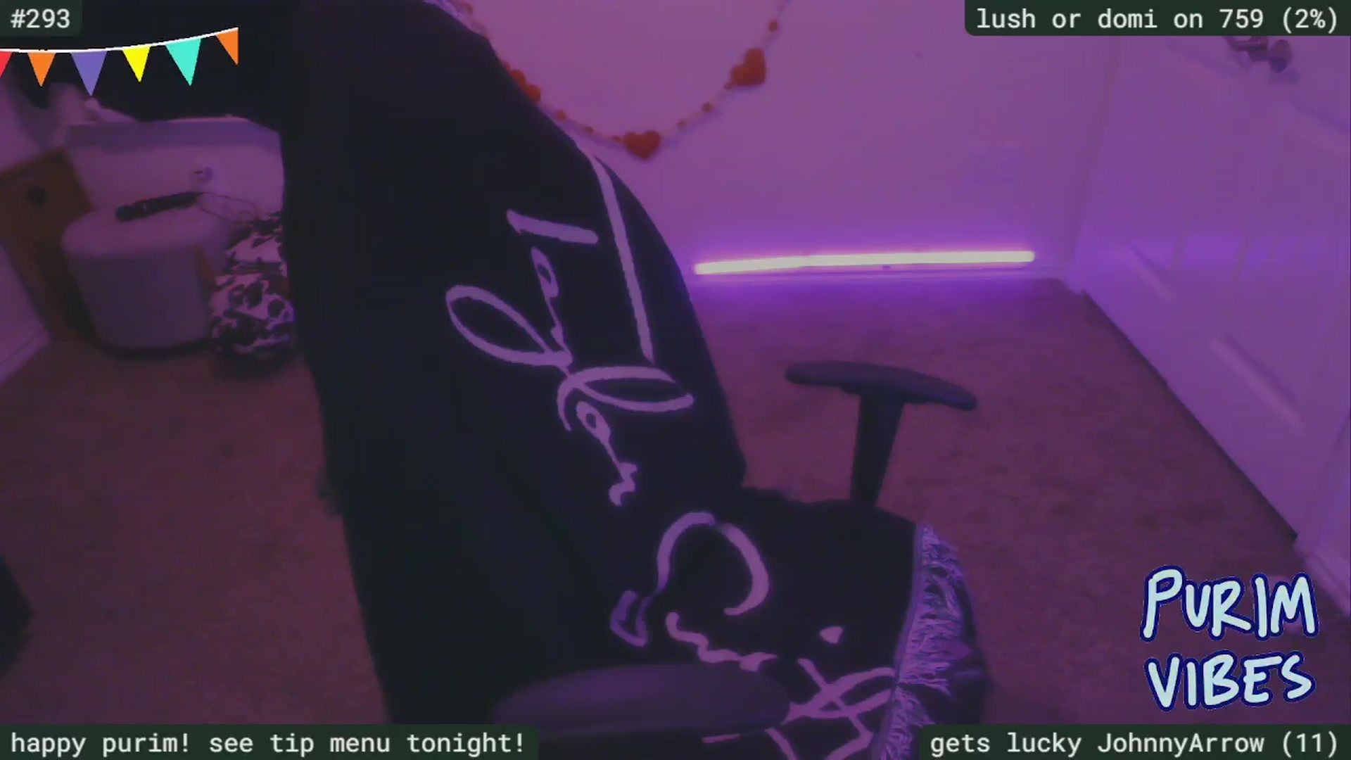 Gallery image thumbnail from SassySarah94's myfreecams stream on, 03/14/2025, 01:54 image 15 of 20
