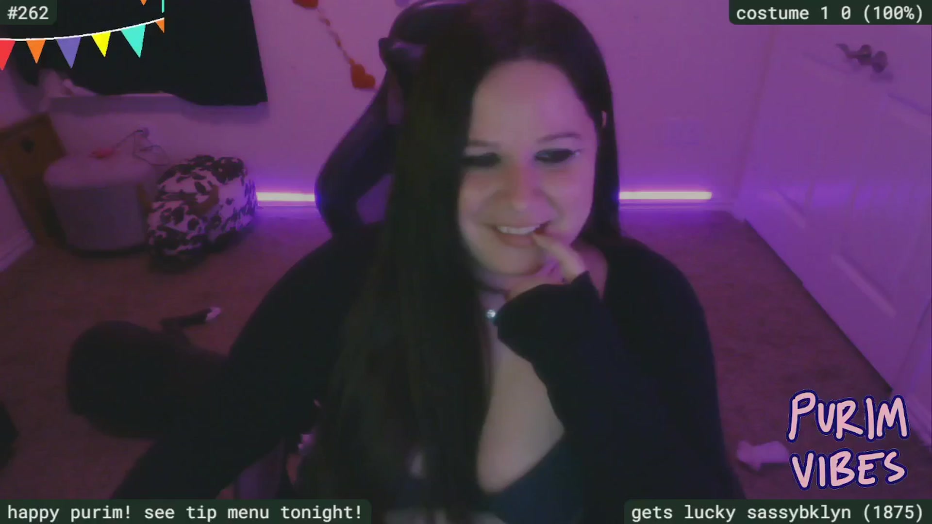 Gallery image thumbnail from SassySarah94's myfreecams stream on, 03/14/2025, 05:43 image 10 of 20