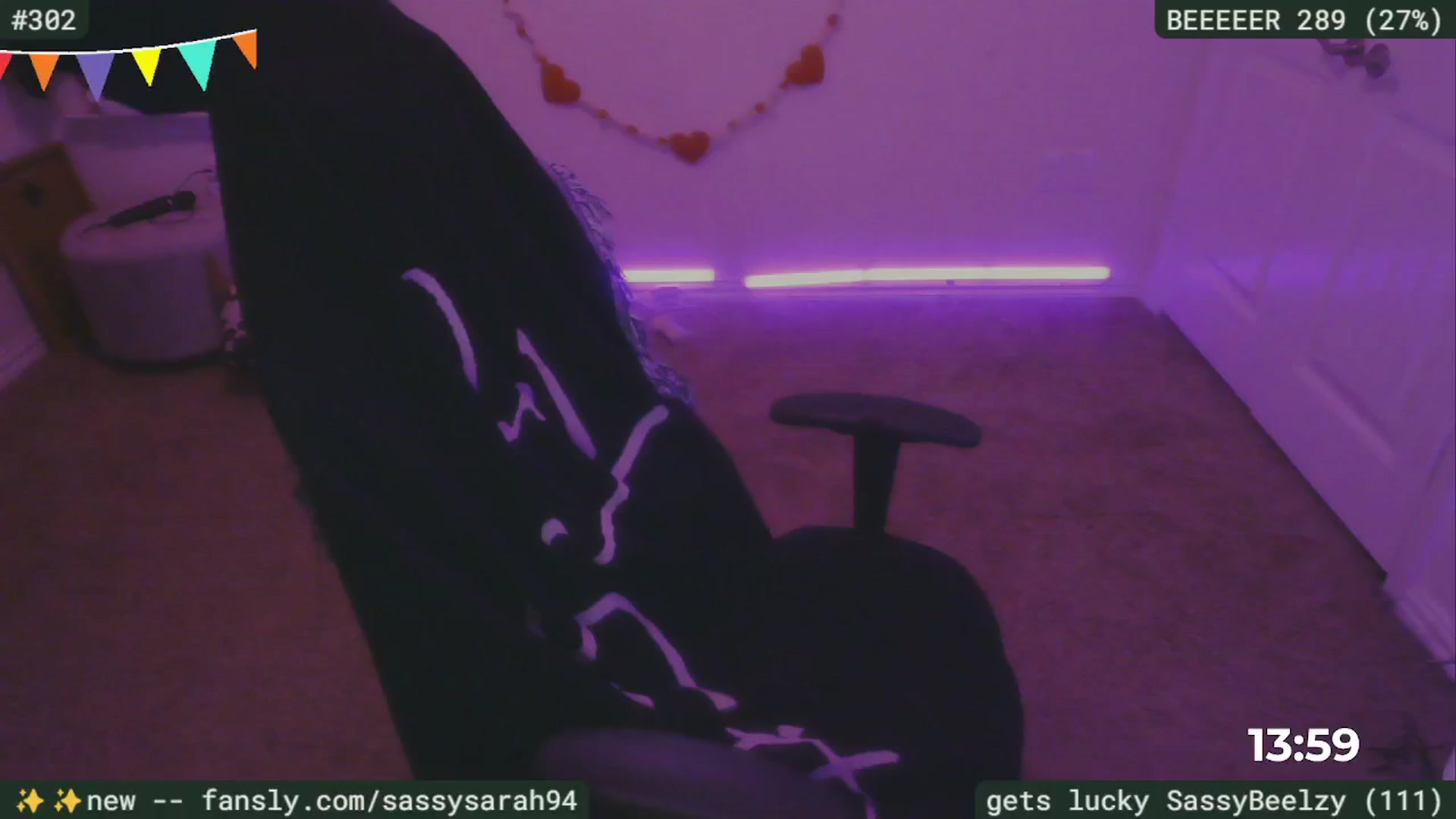 Gallery image thumbnail from SassySarah94's myfreecams stream on, 03/21/2025, 03:51 image 19 of 20