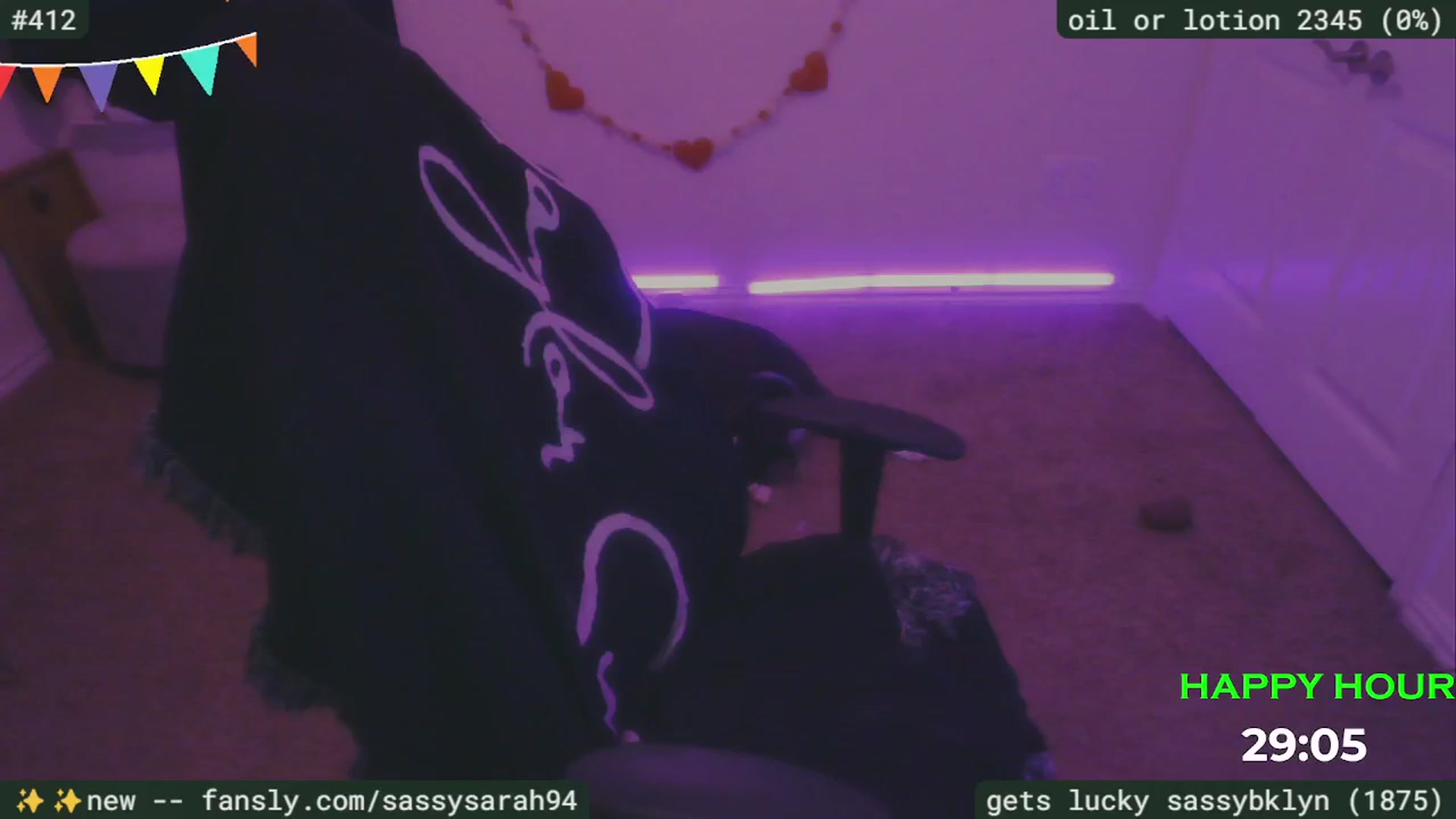 Gallery image thumbnail from SassySarah94's myfreecams stream on, 03/26/2025, 01:51 image 20 of 20