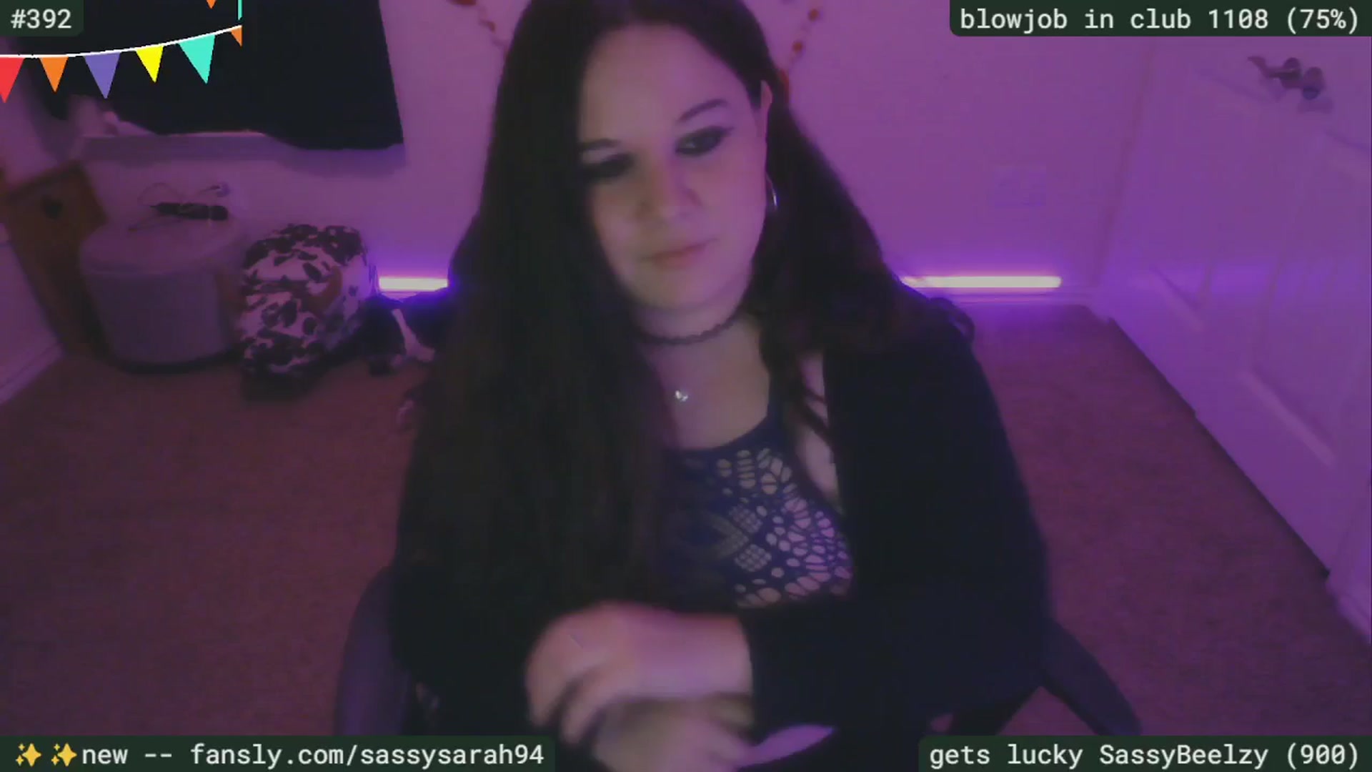 Gallery image thumbnail from SassySarah94's myfreecams stream on, 03/29/2025, 02:53 image 16 of 20