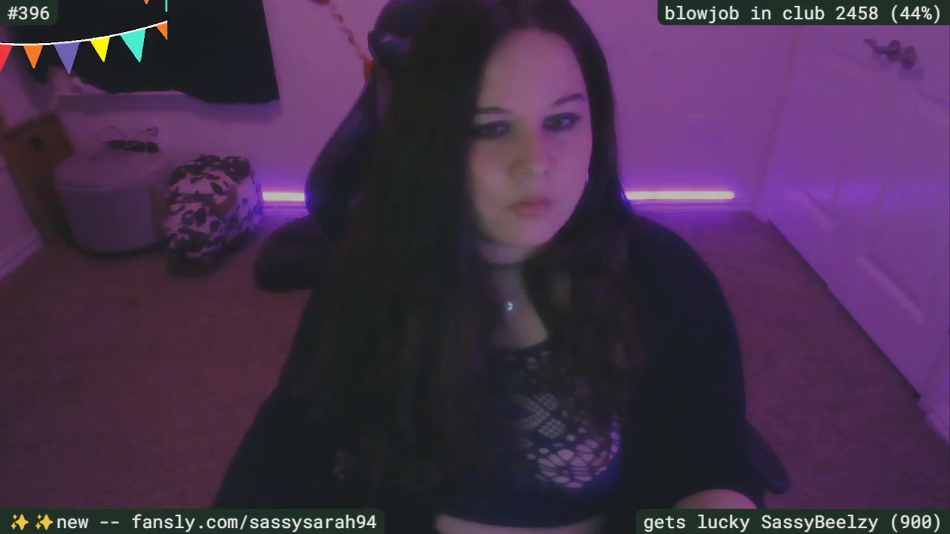 Gallery image thumbnail from SassySarah94's myfreecams stream on, 03/29/2025, 02:53 image 3 of 20