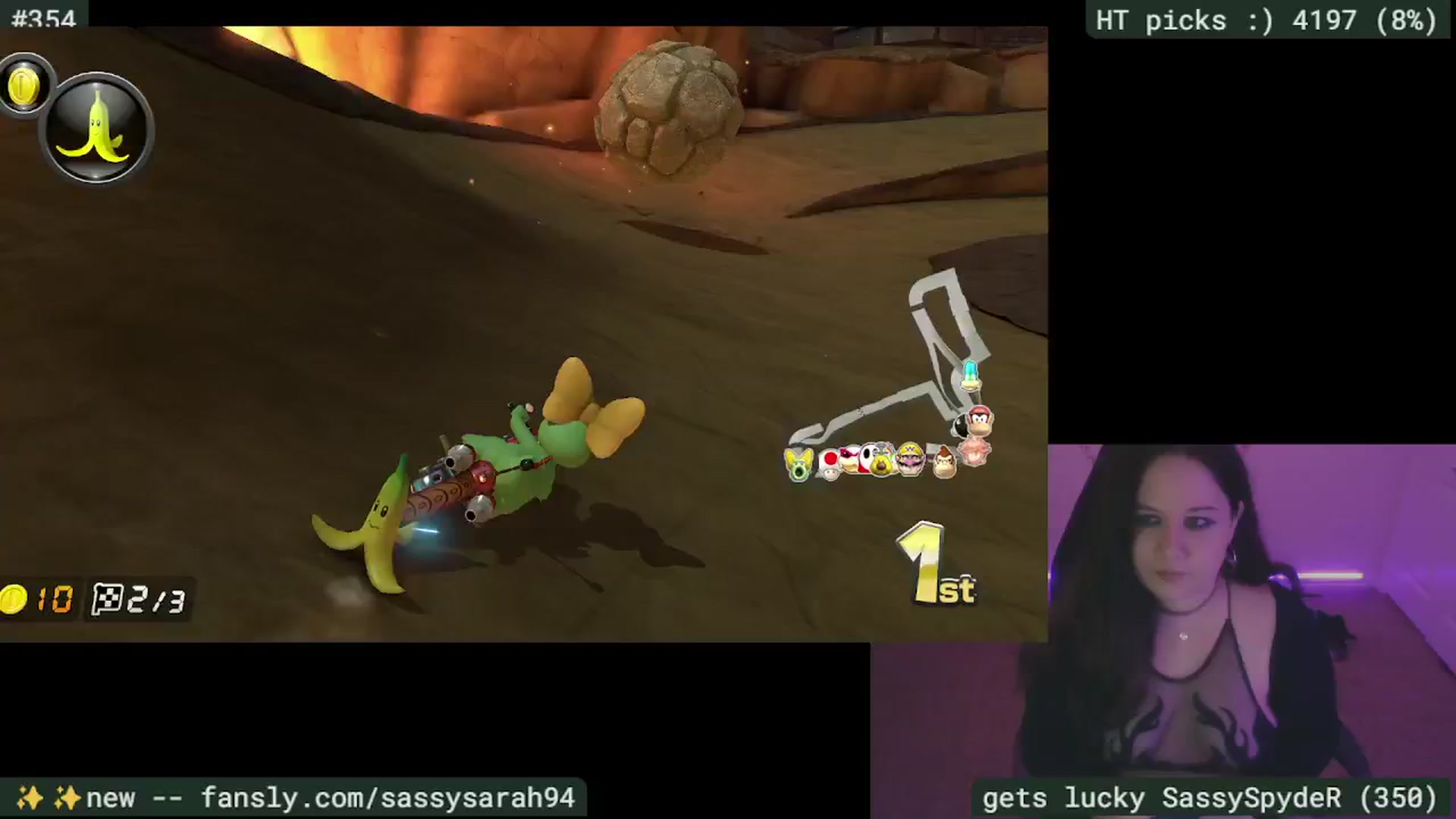 Gallery image thumbnail from SassySarah94's myfreecams stream on, 03/30/2025, 03:01 image 11 of 20