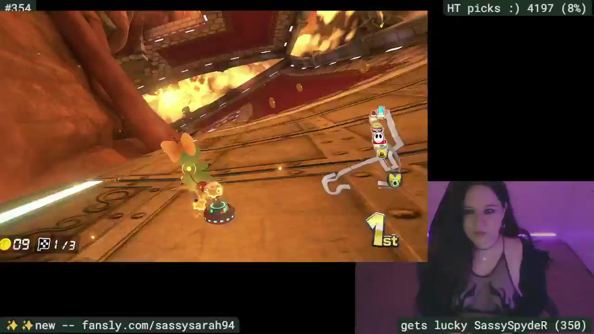 Gallery image thumbnail from SassySarah94's myfreecams stream on, 03/30/2025, 03:01 image 10 of 20