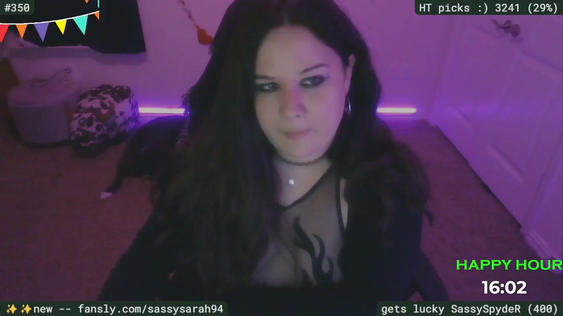 Gallery image thumbnail from SassySarah94's myfreecams stream on, 03/30/2025, 03:50 image 17 of 20