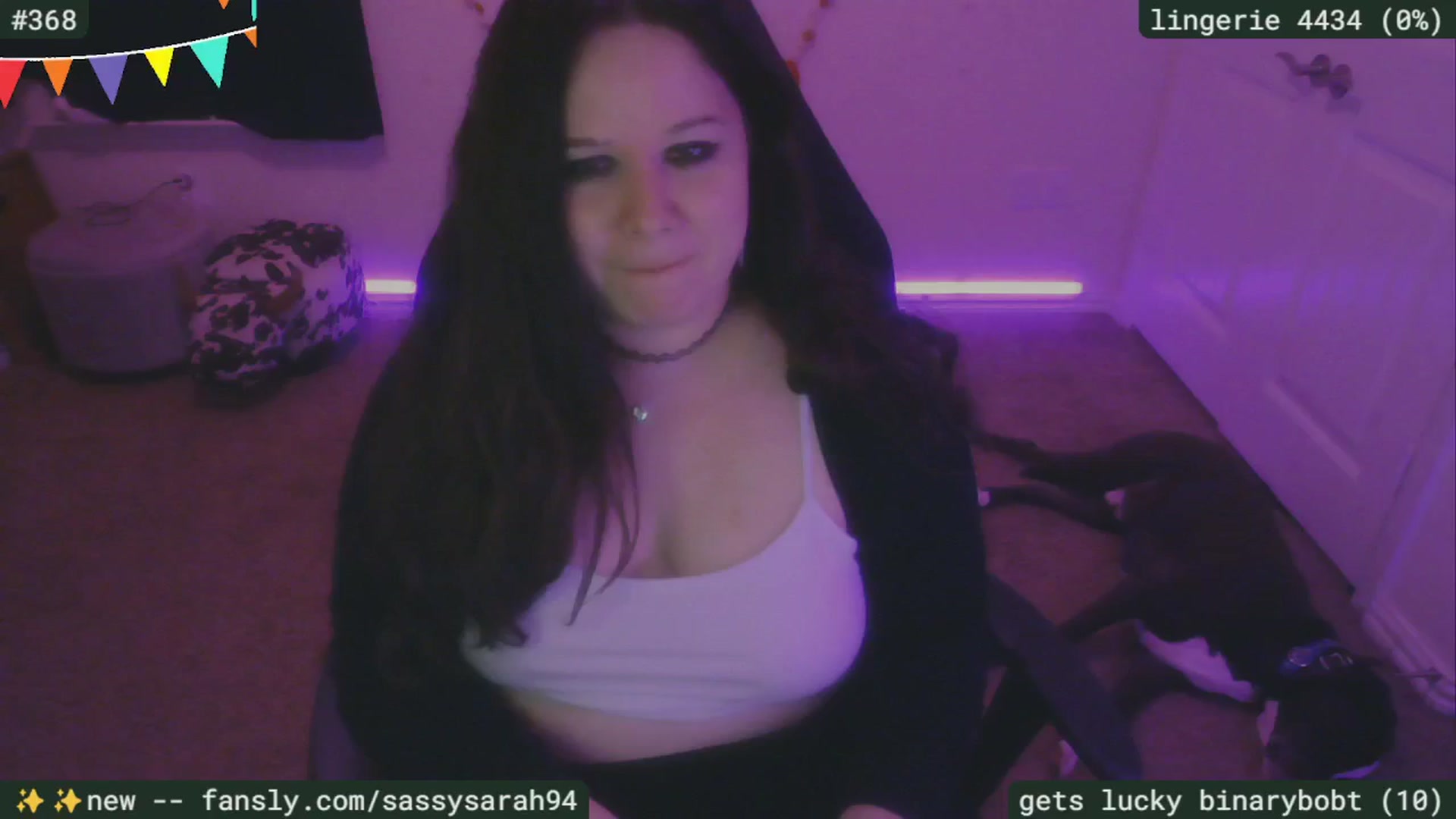 Gallery image thumbnail from SassySarah94's myfreecams stream on, 03/31/2025, 05:45 image 2 of 20