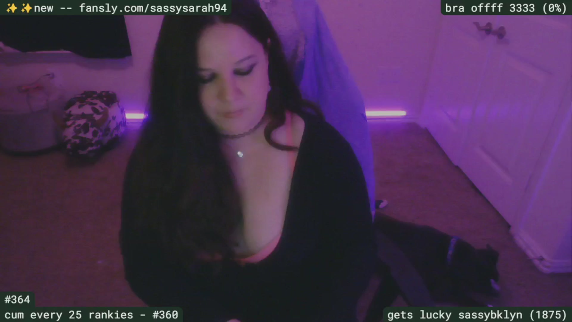 Gallery image thumbnail from SassySarah94's myfreecams stream on, 04/01/2025, 04:04 image 8 of 20