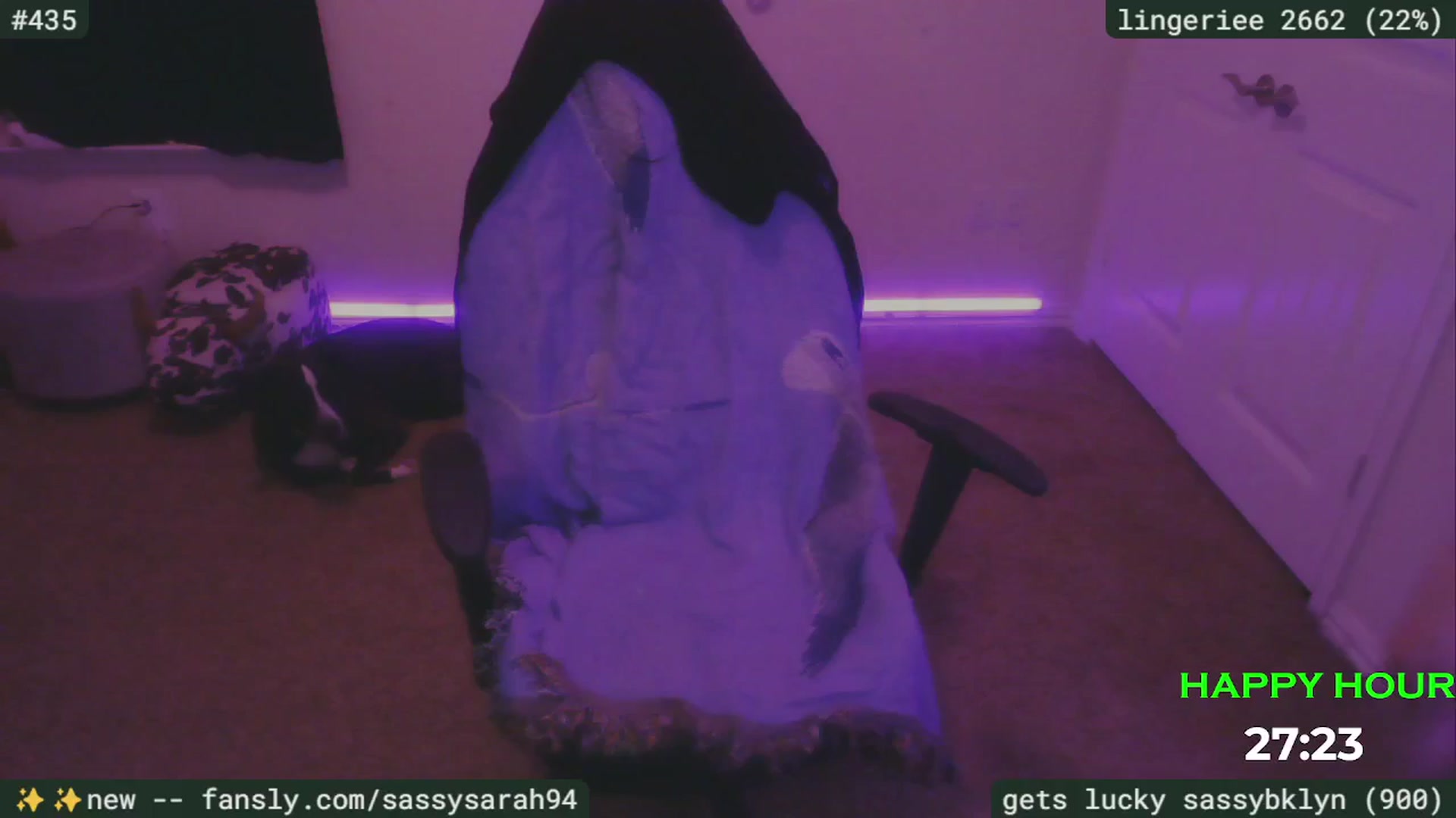 Gallery image thumbnail from SassySarah94's myfreecams stream on, 04/02/2025, 03:13 image 11 of 20