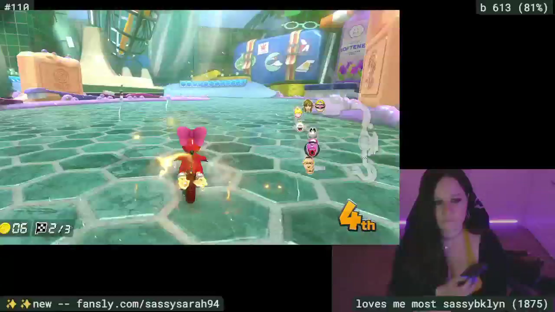Gallery image thumbnail from SassySarah94's myfreecams stream on, 04/08/2025, 04:30 image 18 of 20