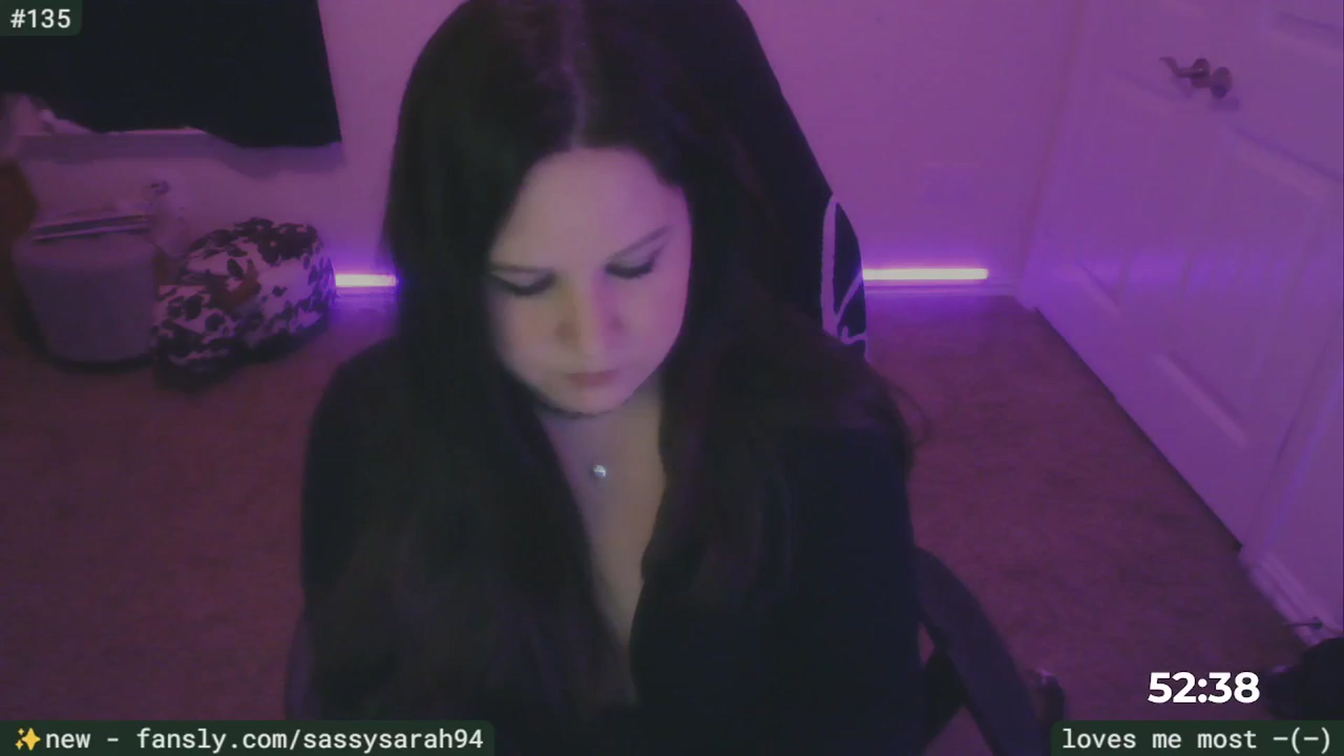Gallery image thumbnail from SassySarah94's myfreecams stream on, 04/10/2025, 02:04 image 4 of 20