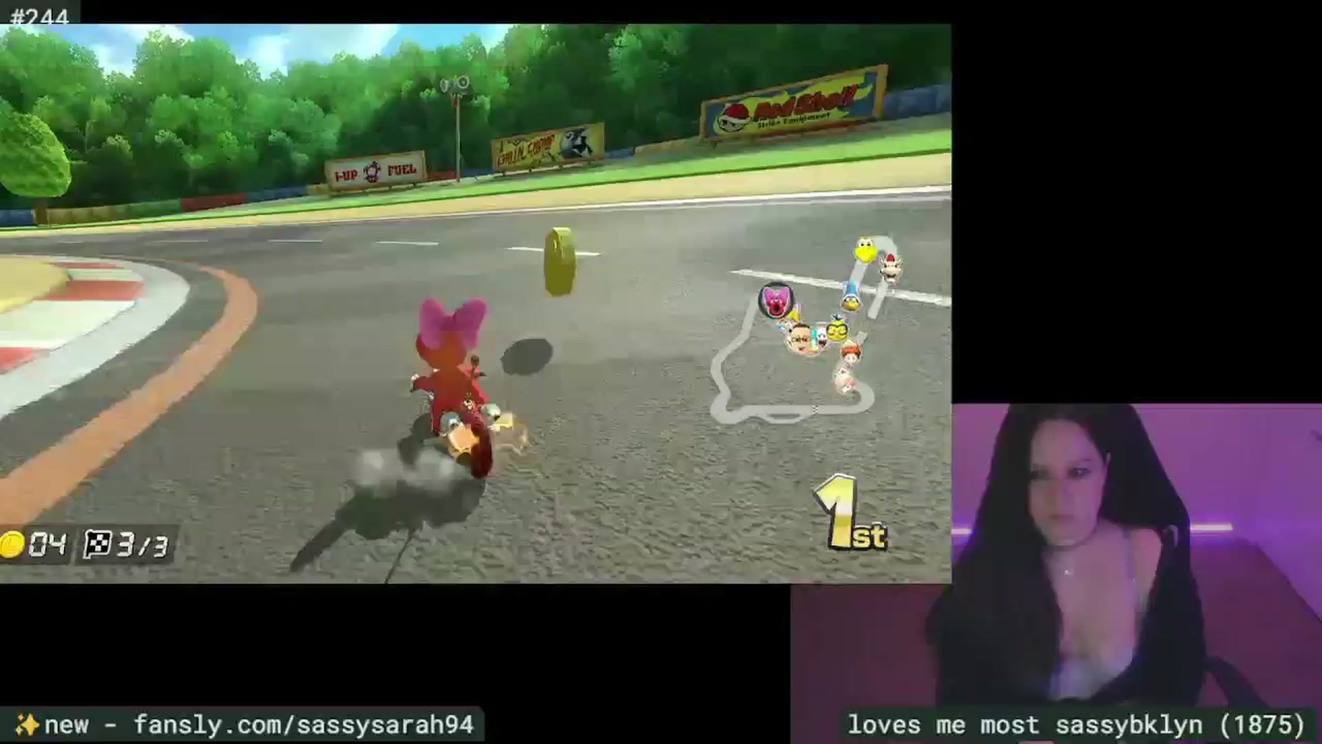Gallery image thumbnail from SassySarah94's myfreecams stream on, 04/14/2025, 04:13 image 11 of 20