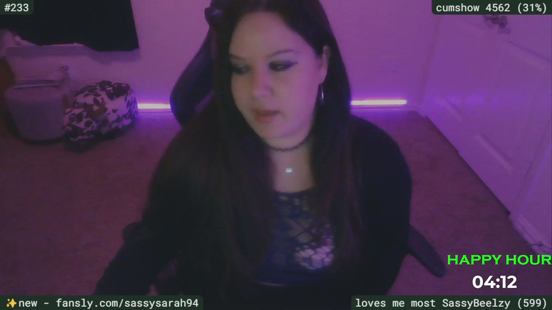 Gallery image thumbnail from SassySarah94's myfreecams stream on, 04/16/2025, 02:55 image 19 of 20