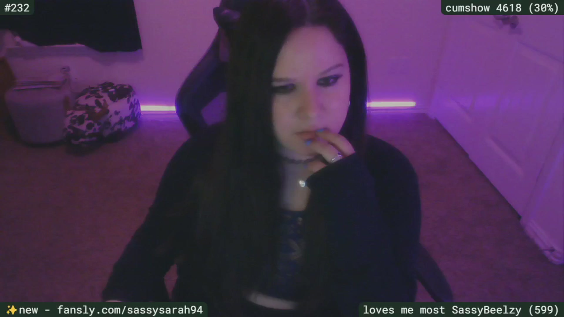 Gallery image thumbnail from SassySarah94's myfreecams stream on, 04/16/2025, 02:55 image 1 of 20
