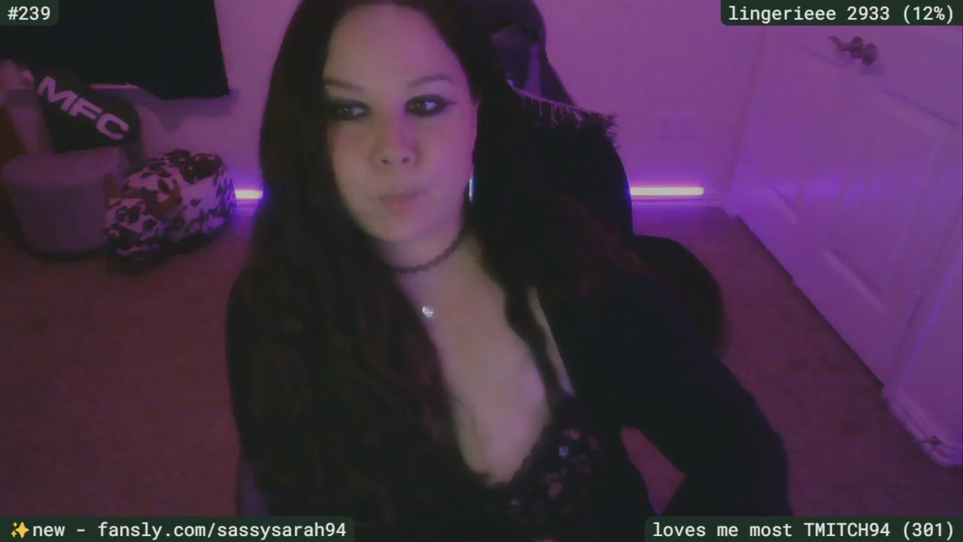 Gallery image thumbnail from SassySarah94's myfreecams stream on, 04/19/2025, 03:18 image 18 of 20