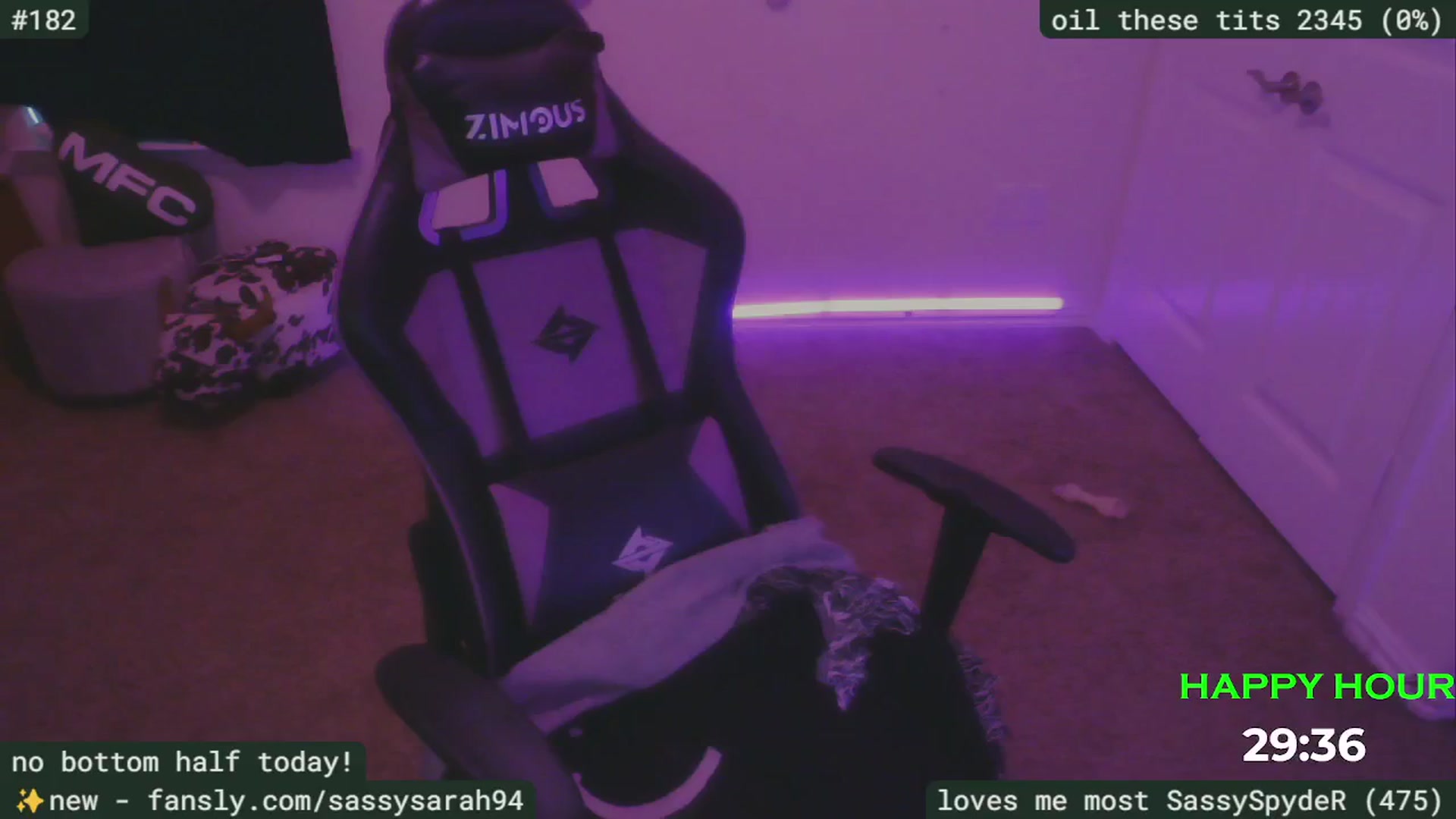 Gallery image thumbnail from SassySarah94's myfreecams stream on, 04/22/2025, 24:57 image 3 of 20