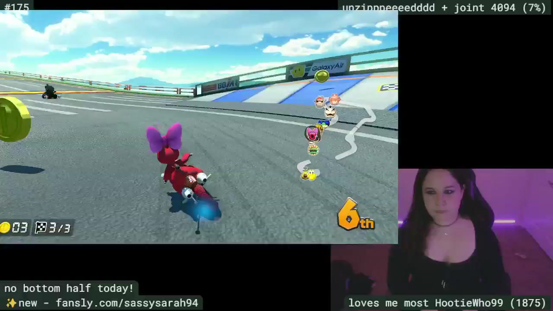 Gallery image thumbnail from SassySarah94's myfreecams stream on, 04/22/2025, 01:50 image 11 of 20