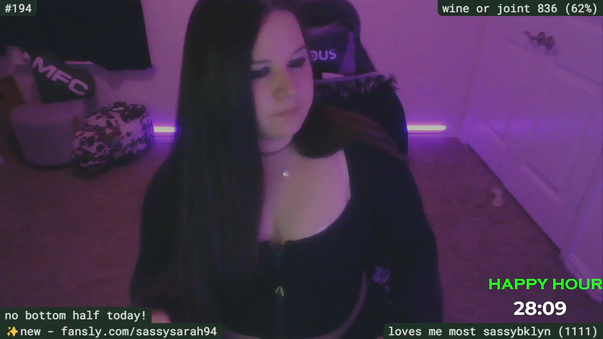 Gallery image thumbnail from SassySarah94's myfreecams stream on, 04/24/2025, 02:47 image 12 of 20