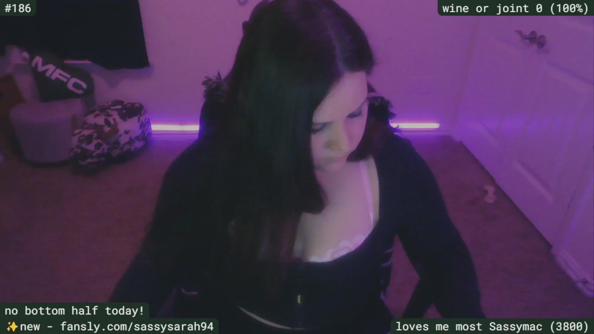 Gallery image thumbnail from SassySarah94's myfreecams stream on, 04/24/2025, 03:46 image 1 of 20