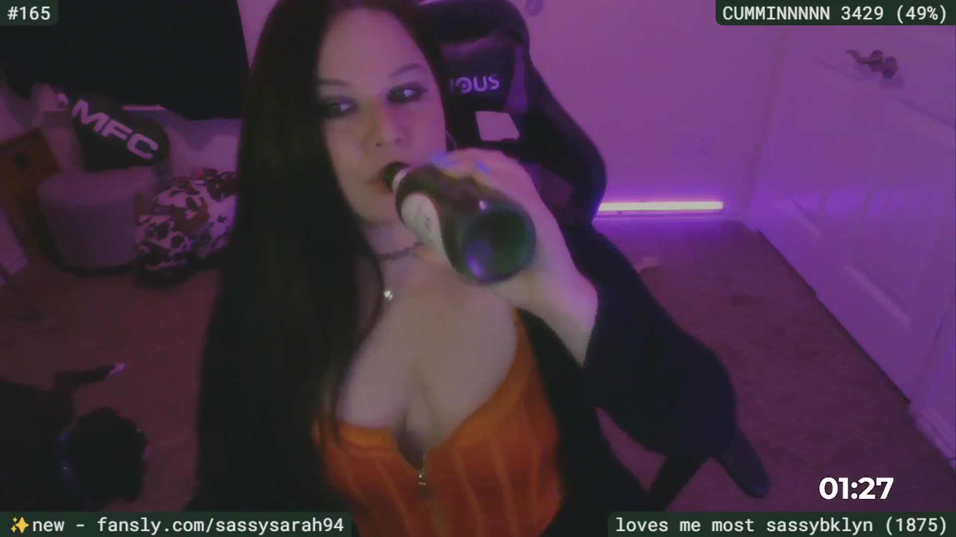 Gallery image thumbnail from SassySarah94's myfreecams stream on, 04/26/2025, 03:13 image 19 of 20