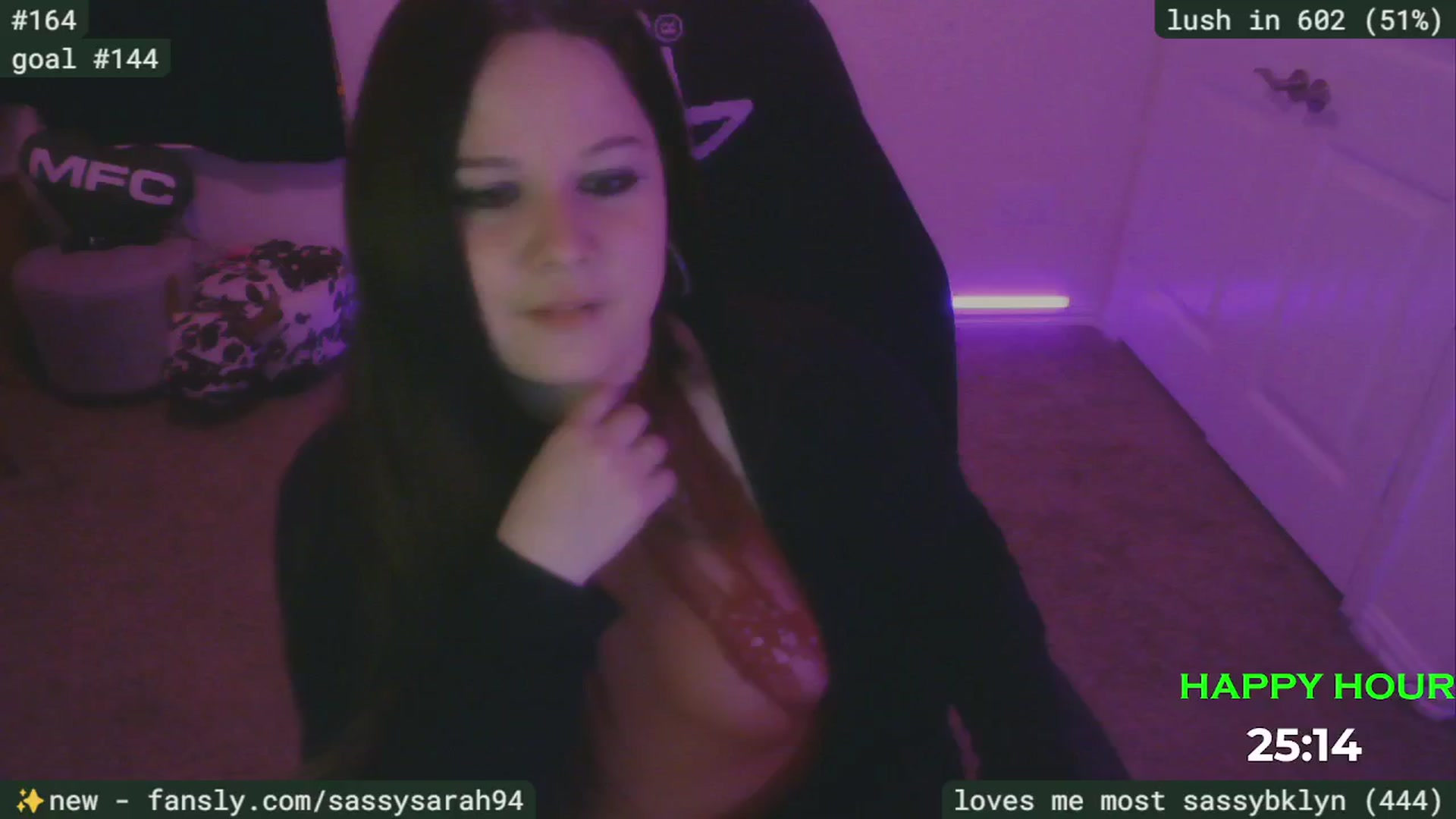 Gallery image thumbnail from SassySarah94's myfreecams stream on, 04/27/2025, 04:57 image 5 of 20