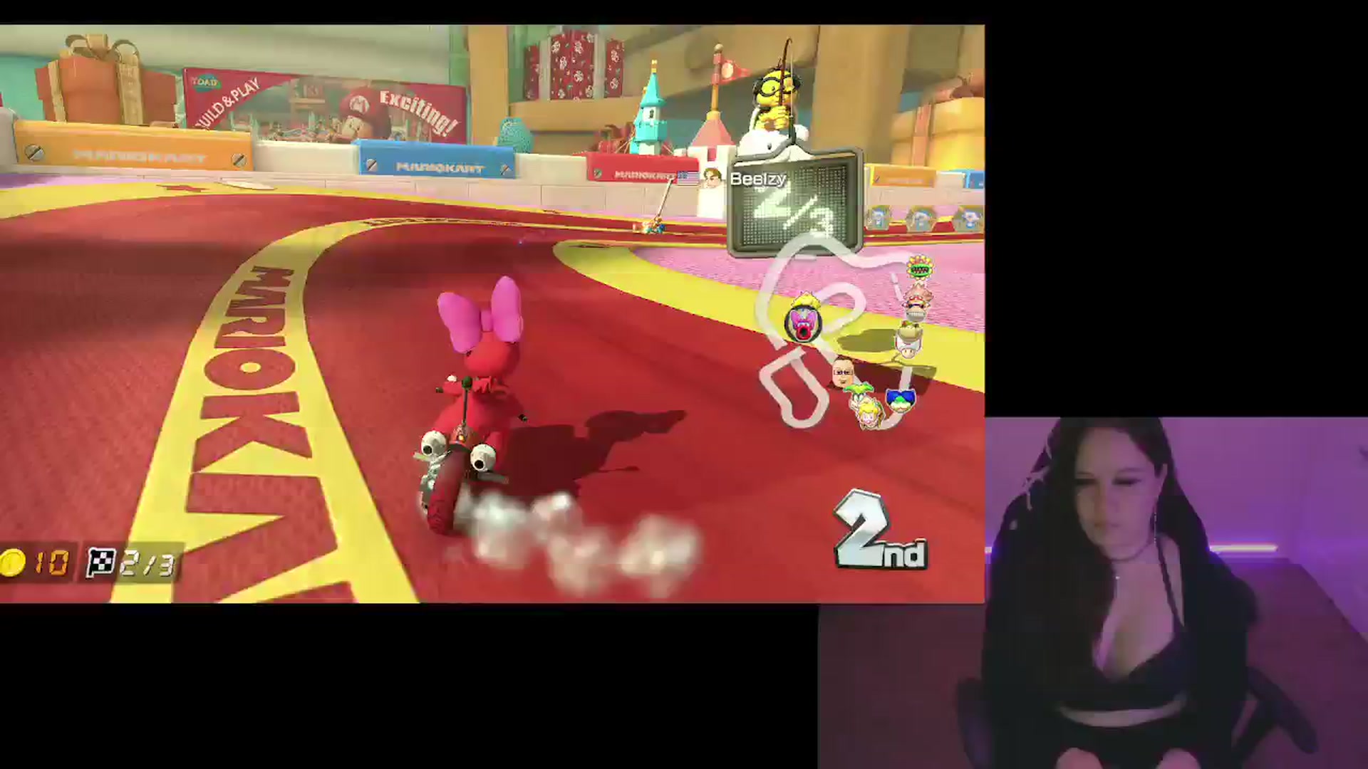 Gallery image thumbnail from SassySarah94's myfreecams stream on, 04/29/2025, 03:34 image 17 of 20
