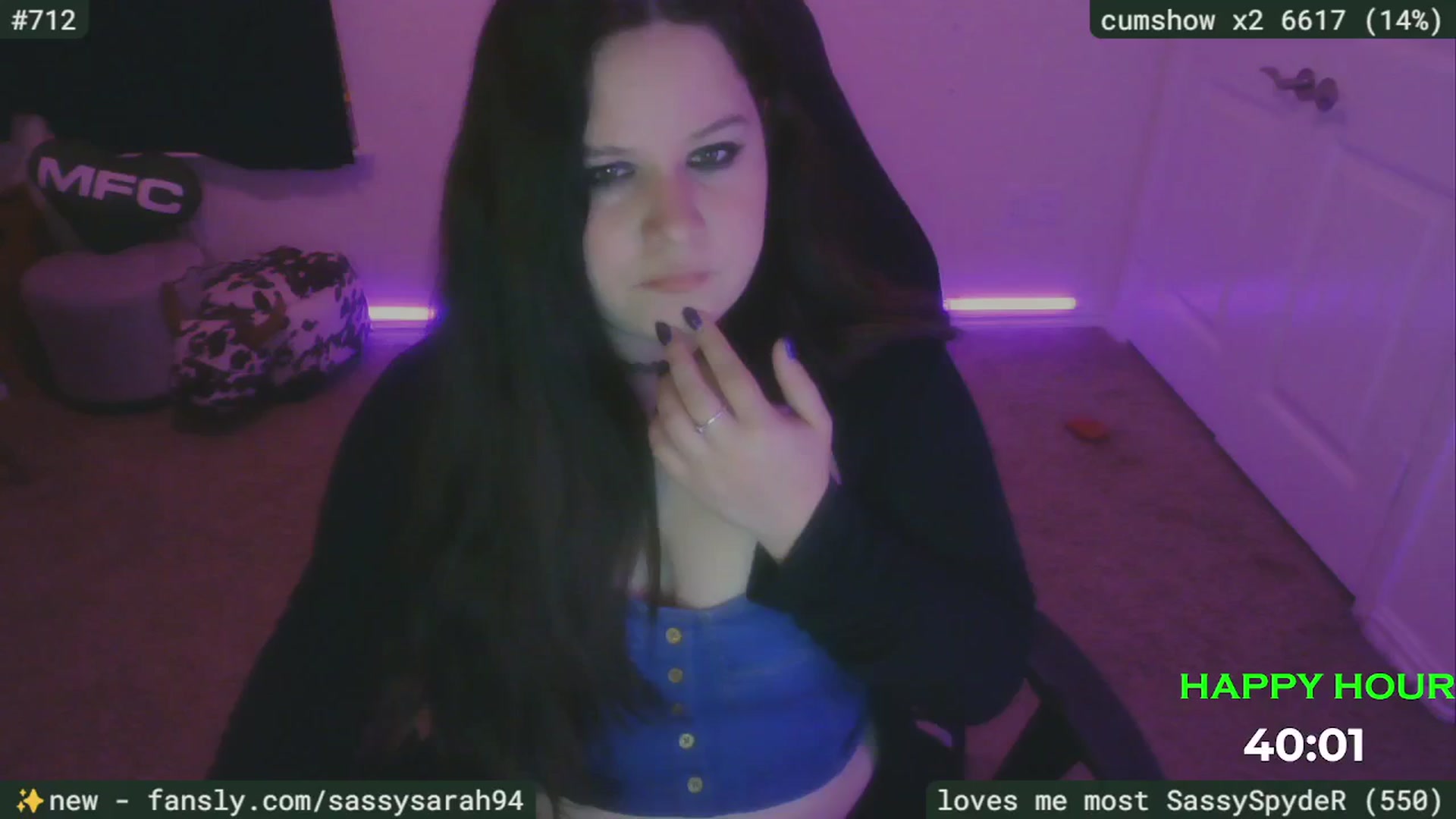 Gallery image thumbnail from SassySarah94's myfreecams stream on, 05/09/2025, 02:27 image 12 of 20