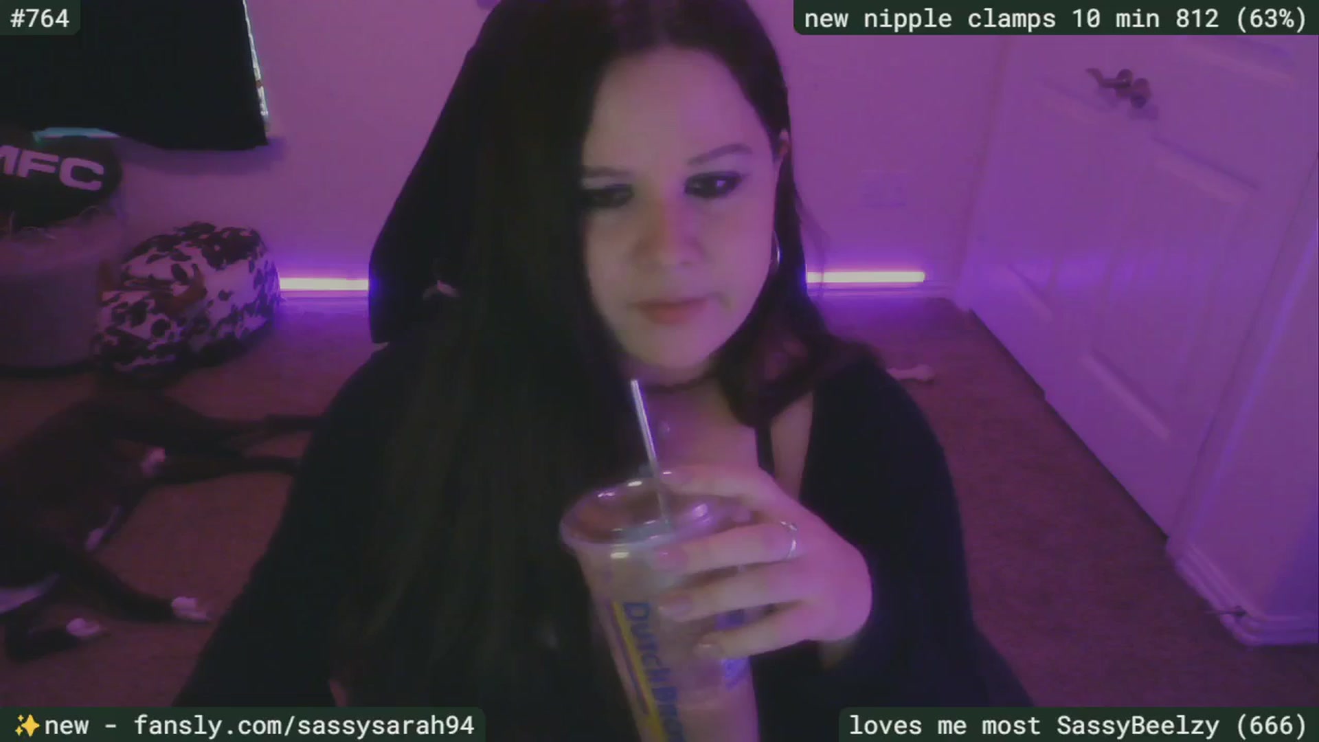 Gallery image thumbnail from SassySarah94's myfreecams stream on, 05/21/2025, 24:00 image 6 of 20