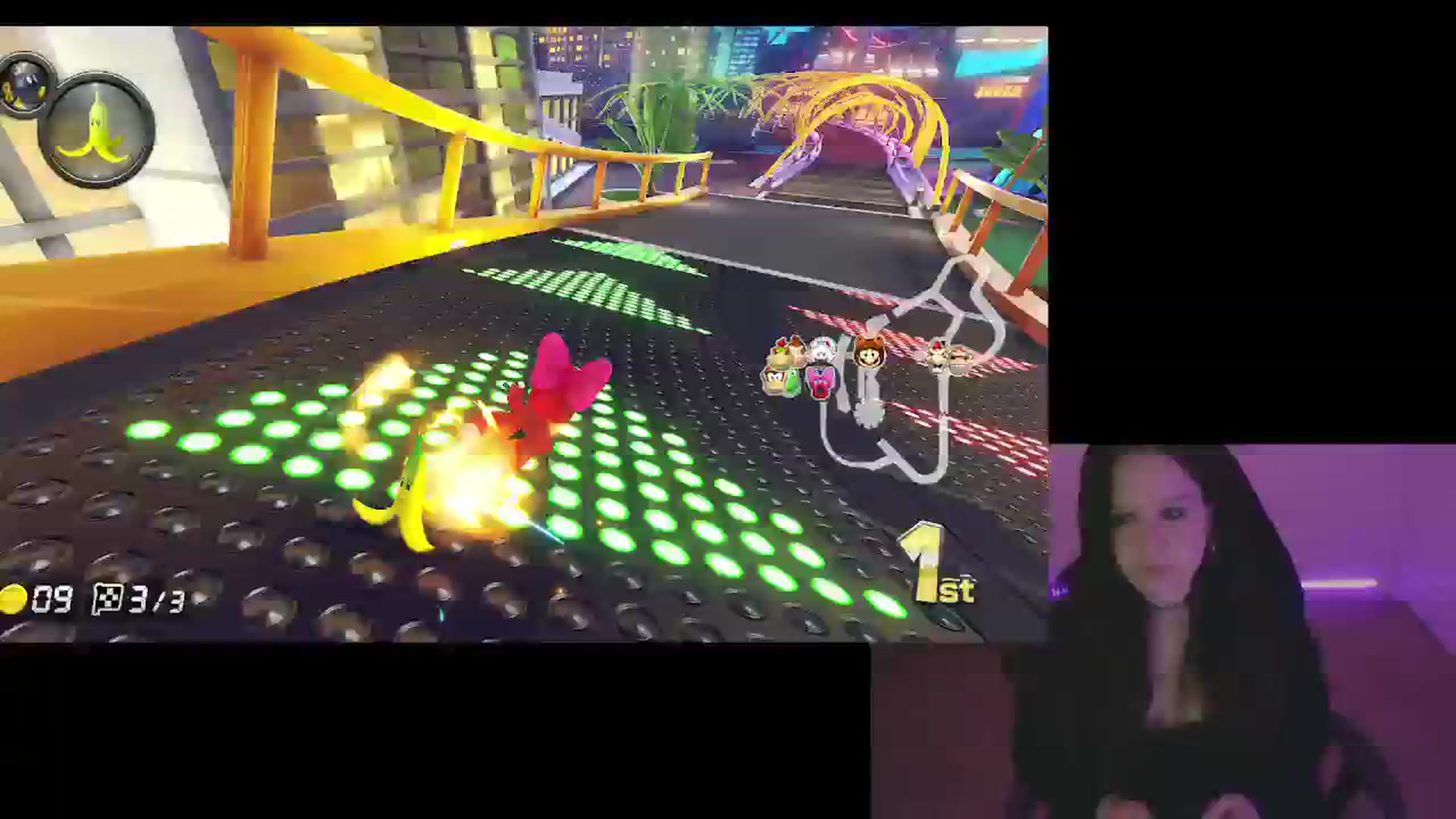 Gallery image thumbnail from SassySarah94's myfreecams stream on, 05/28/2025, 01:58 image 12 of 20