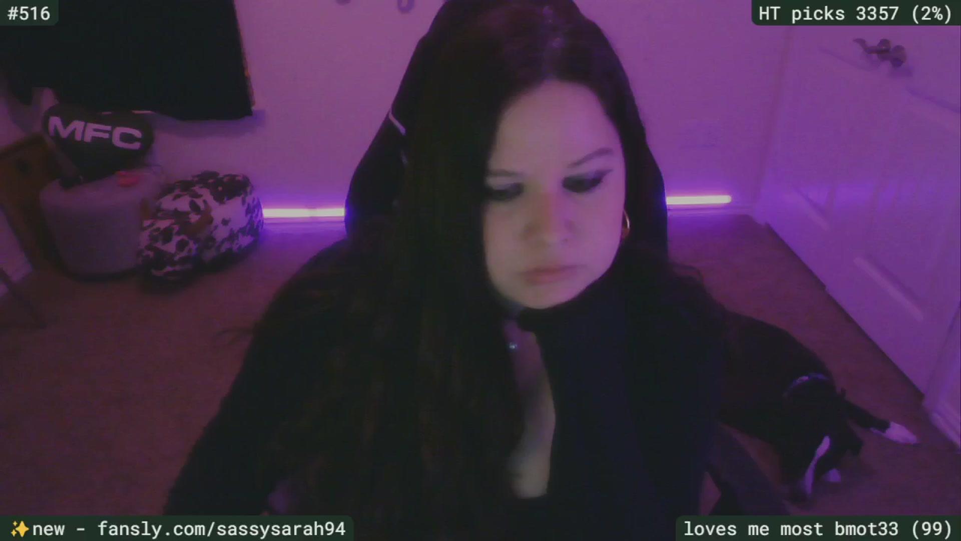 Gallery image thumbnail from SassySarah94's myfreecams stream on, 05/28/2025, 03:06 image 15 of 20