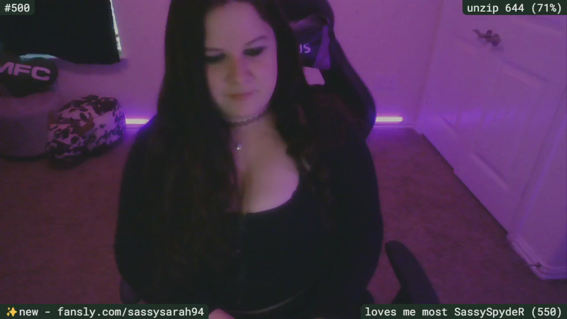 Gallery image thumbnail from SassySarah94's myfreecams stream on, 05/28/2025, 22:28 image 9 of 20